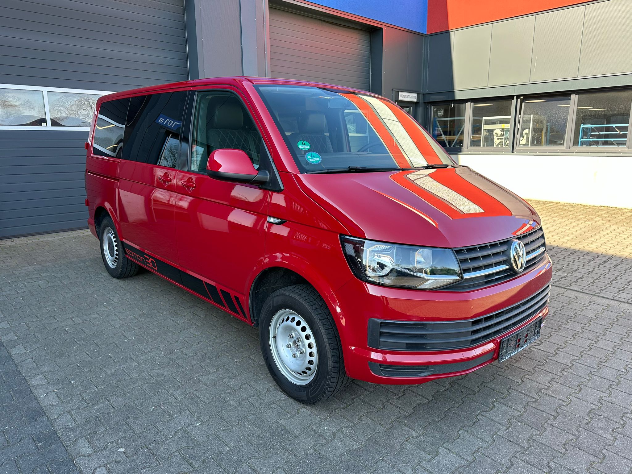 Volkswagen T6 Camper 2.0 TDI 102PS unfallfrei | Wohnmobil, PDC, Navi, Rückfahrkamera | Campervan Umbau 5 Sitzer