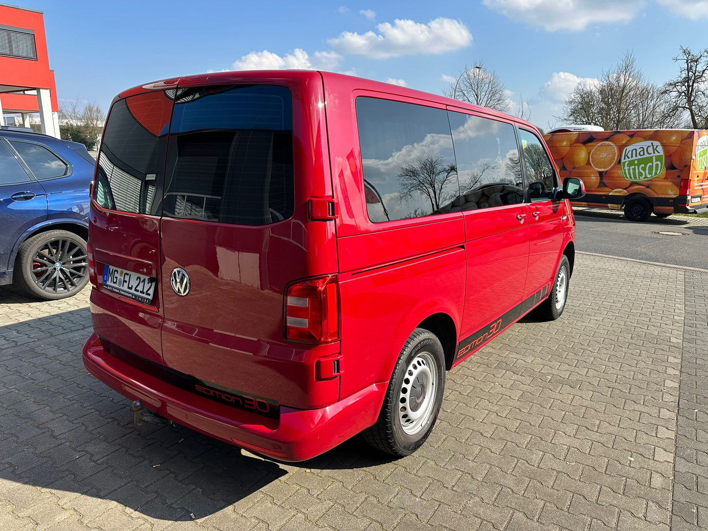 Volkswagen T6 Camper 2.0 TDI 102PS unfallfrei | Wohnmobil, PDC, Navi, Rückfahrkamera | Campervan Umbau 5 Sitzer