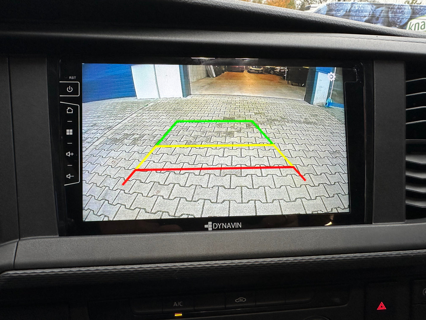 Volkswagen T6.1 Camper 2.0 TDI 110PS unfallfrei | Wohnmobil mit Navi, PDC, Rückfahrkamera | Campervan Umbau 5 Sitzer Leder