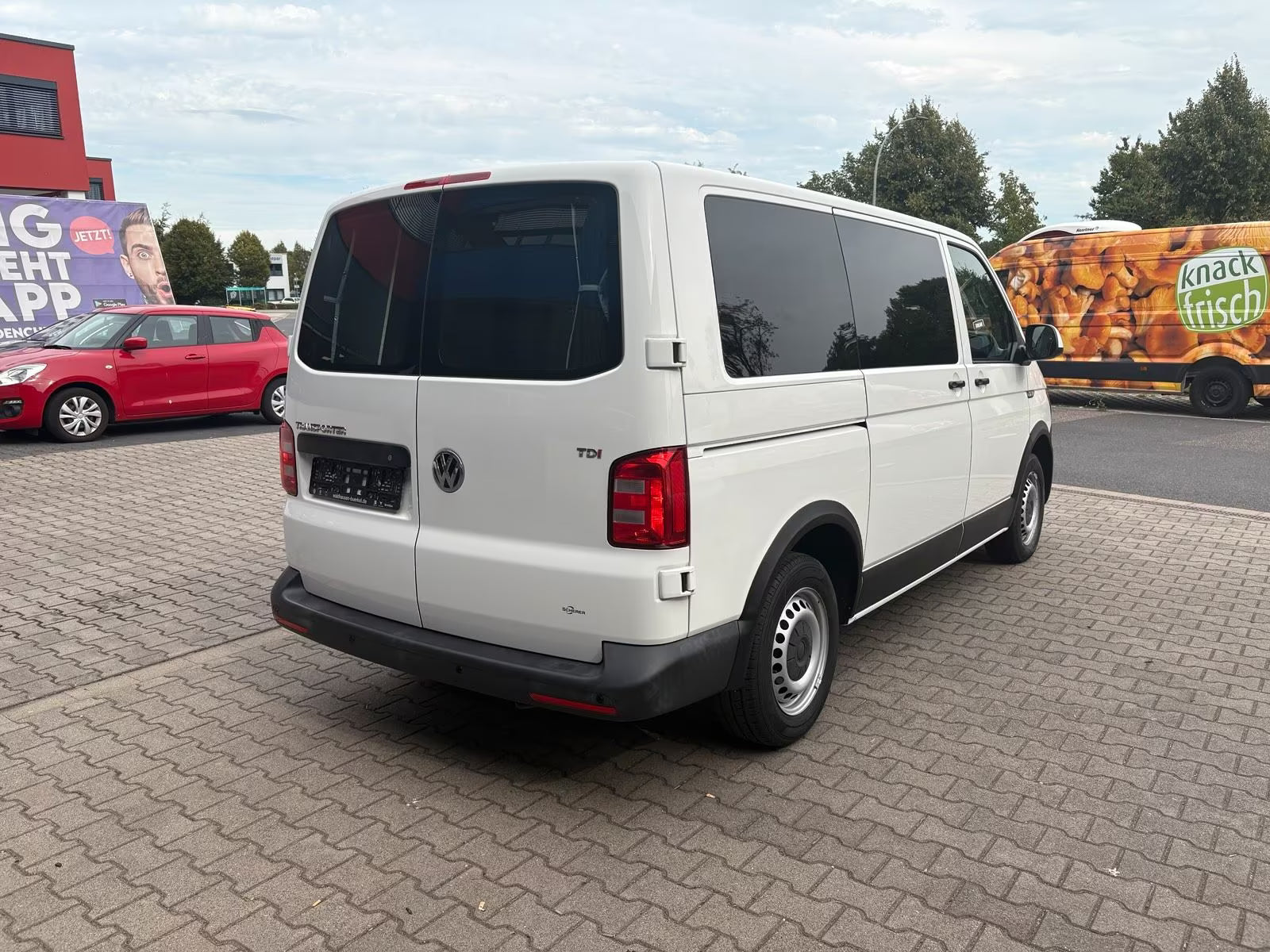 Volkswagen T6 Camper nur 73tkm 2.0 TDI 150PS Schaltgetriebe unfallfrei | Wohnmobil mit PDC, Rückfahrkamera | Campervan Umbau 4 Sitzer | VW