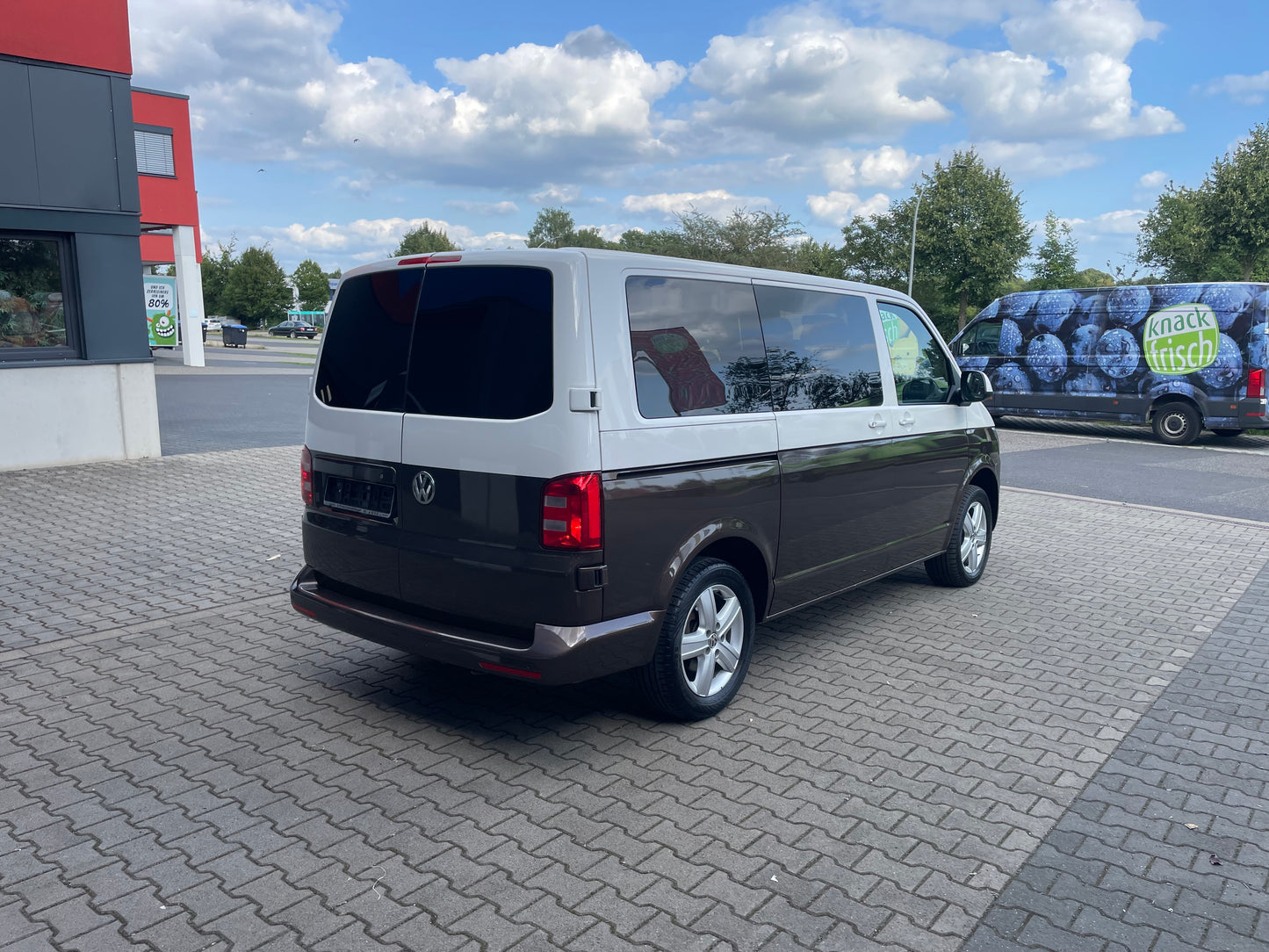 Volkswagen T6 Camper DSG 2.0 TDI 150PS unfallfrei | Wohnmobil mit Original VW Standheizung, PDC, Navi | Campervan Umbau 5 Sitzer