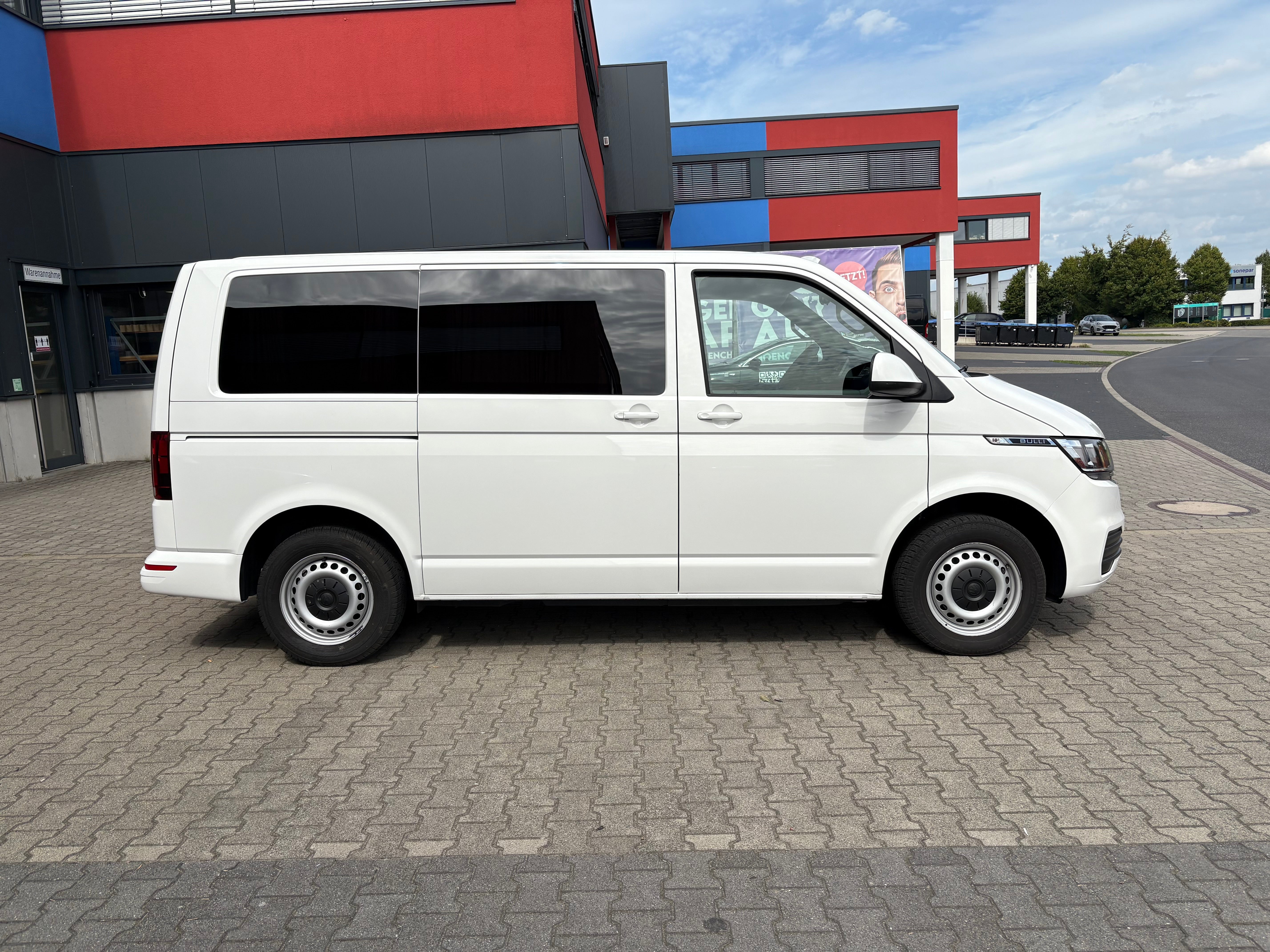 Volkswagen T6.1 Camper nur 59tkm 2.0 TDI 110PS Schaltgetriebe unfallfrei | Wohnmobil mit PDC, Rückfahrkamera | Campervan Umbau 5 Sitzer | VW
