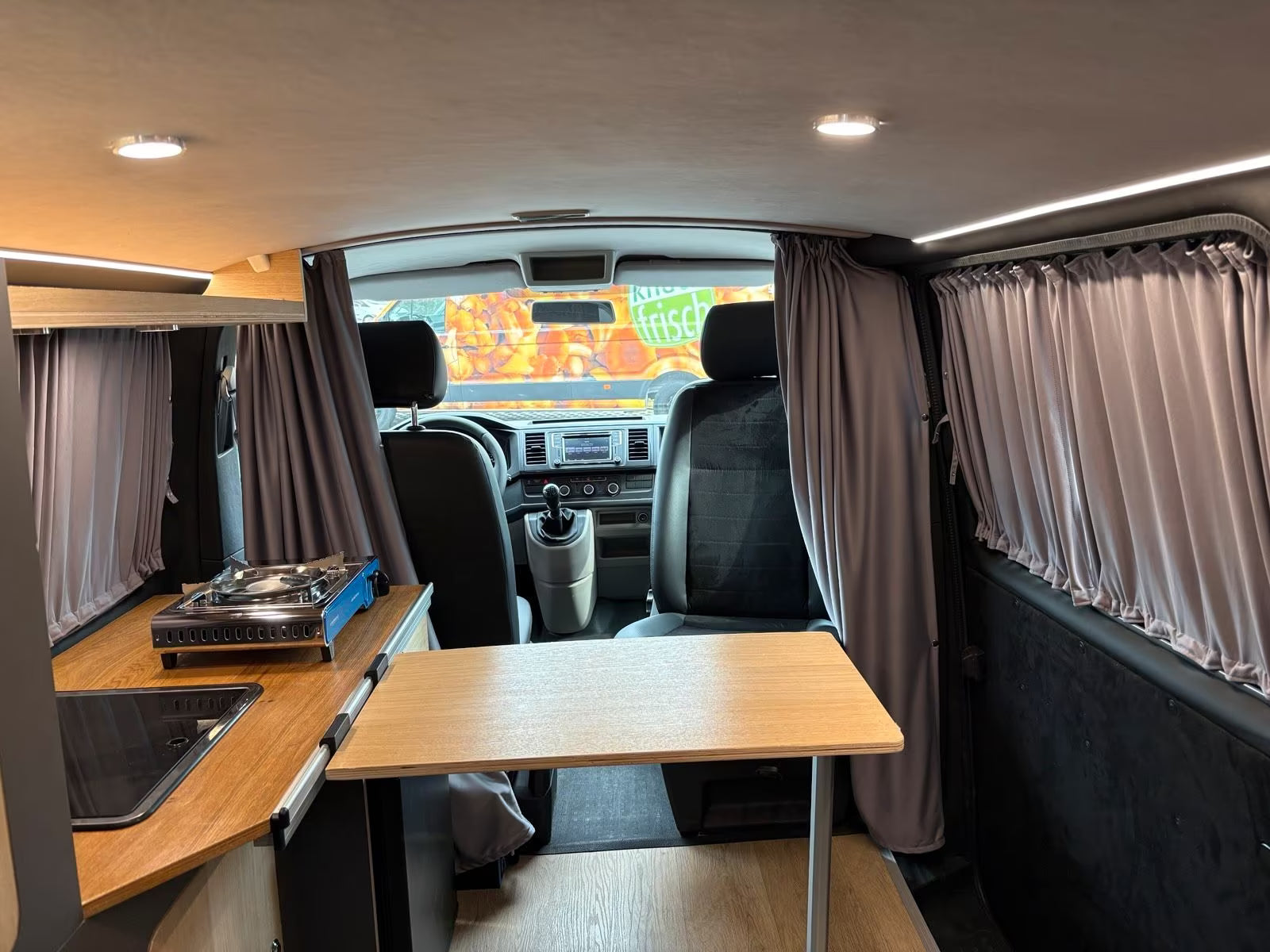 Volkswagen T6 Camper nur 73tkm 2.0 TDI 150PS Schaltgetriebe unfallfrei | Wohnmobil mit PDC, Rückfahrkamera | Campervan Umbau 4 Sitzer | VW