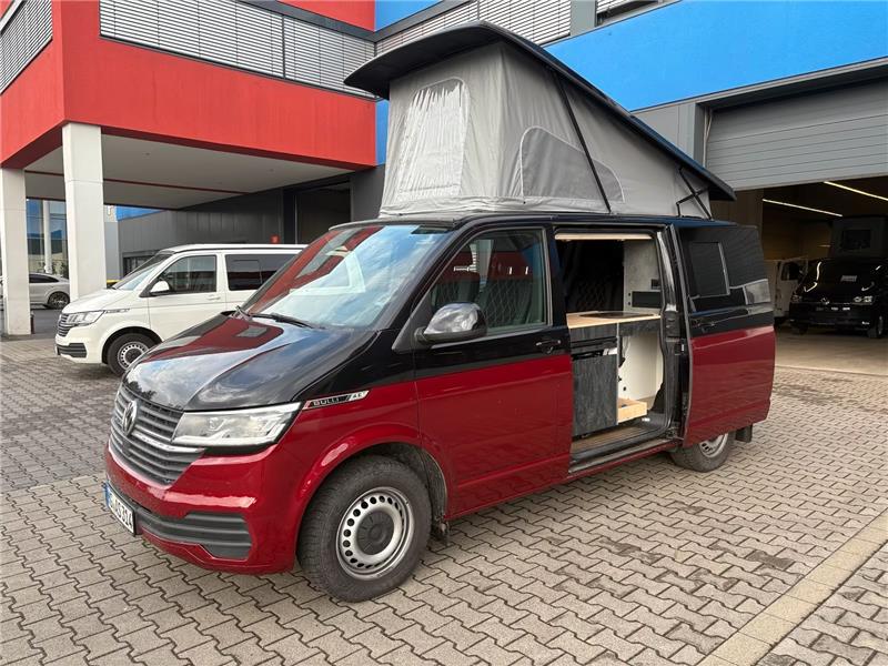 Volkswagen T6.1 Camper 2.0 TDI DSG 150PS unfallfrei | Wohnmobil mit Hubdach Schlafdach, PDC, Navi, Rückfahrkamera | Campervan Umbau 5 Sitzer VW