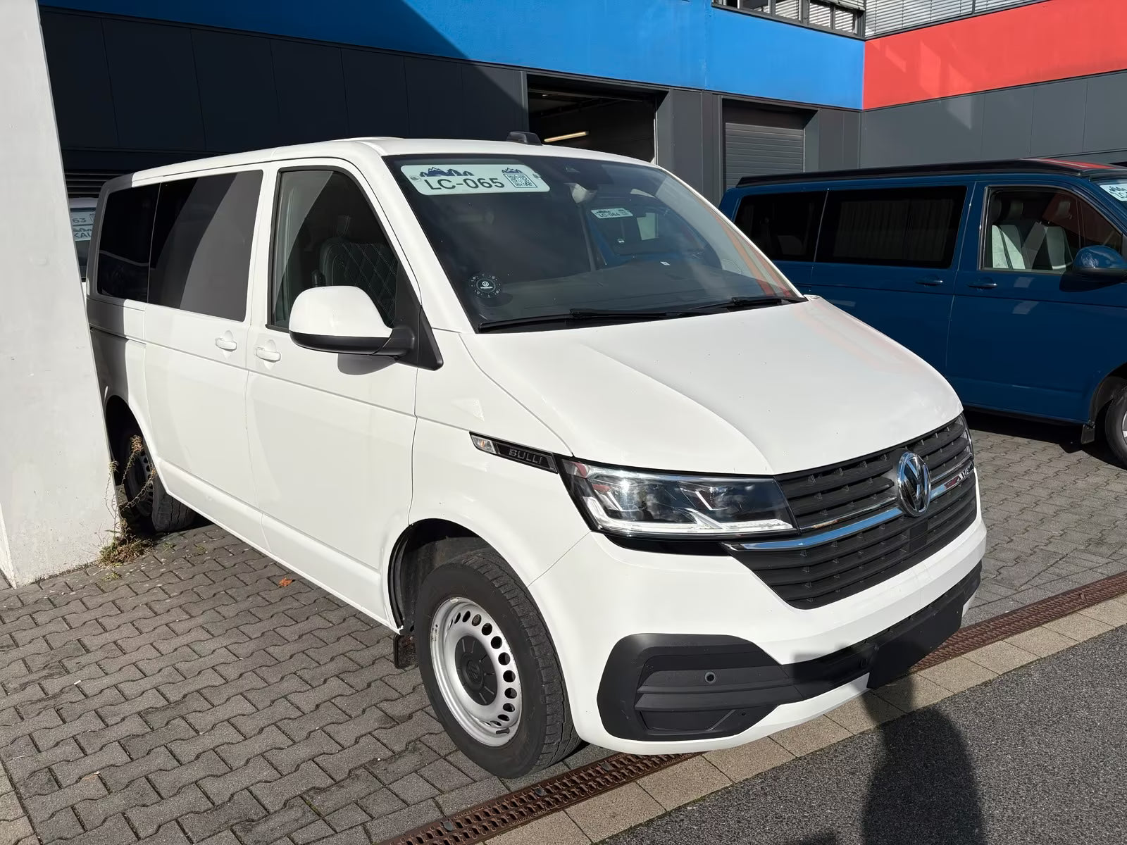 Volkswagen T6.1 Camper 2.0 TDI 150PS DSG Automatik unfallfrei | Wohnmobil mit Navi, PDC, Rückfahrkamera | Campervan Umbau 4 Sitzer | VW Bulli