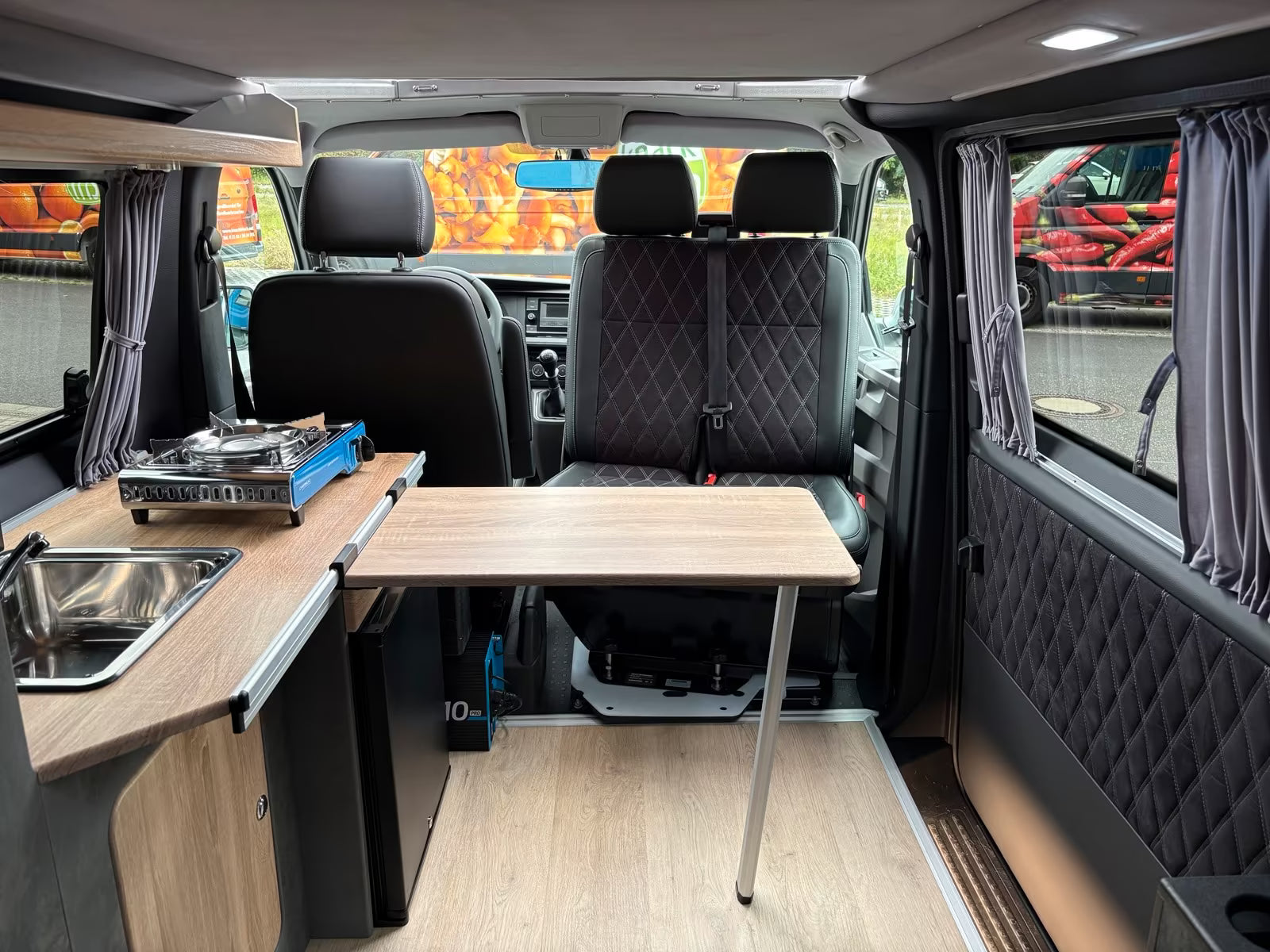 Volkswagen T6.1 Camper 2.0 TDI 150PS unfallfrei | Wohnmobil mit Hubdach Schlafdach, PDC, Rückfahrkamera | Campervan Umbau 5 Sitzer | VW