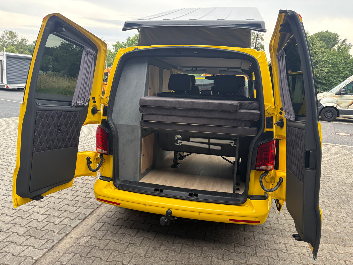 Volkswagen T6.1 Camper mit Aufstelldach, 2.0 TDI, 150 PS / 110KW, DSG | VW Bulli Wohnmobil Campervan Kastenwagen