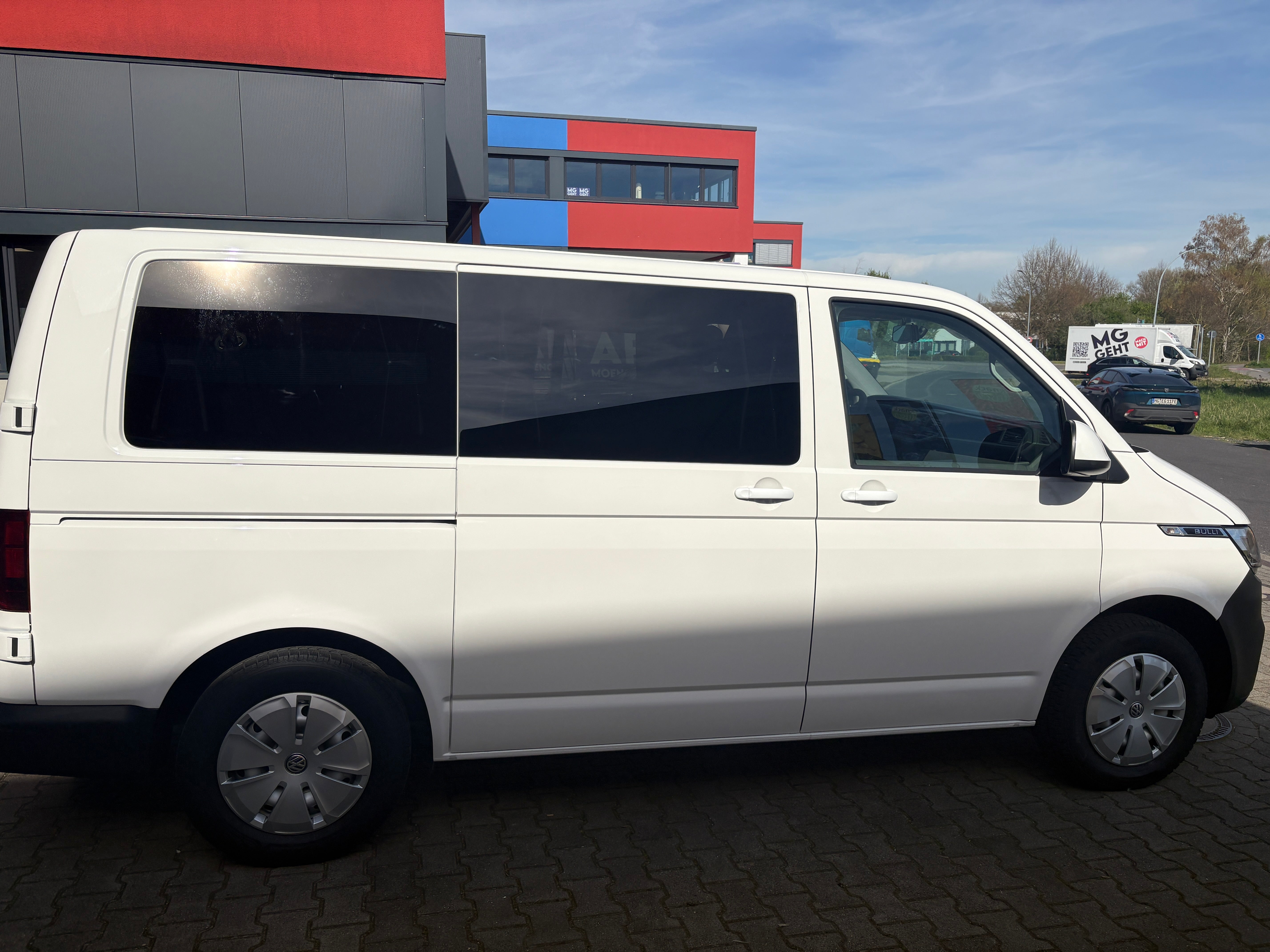 Volkswagen T6.1 Camper 2.0 TDI, 110 PS, Weiß | VW Bulli Wohmobil Campervan | KM-Stand: 143.000 km, EZ: 10.2020, Foto 10 | Weit & Wald Mönchengladbach