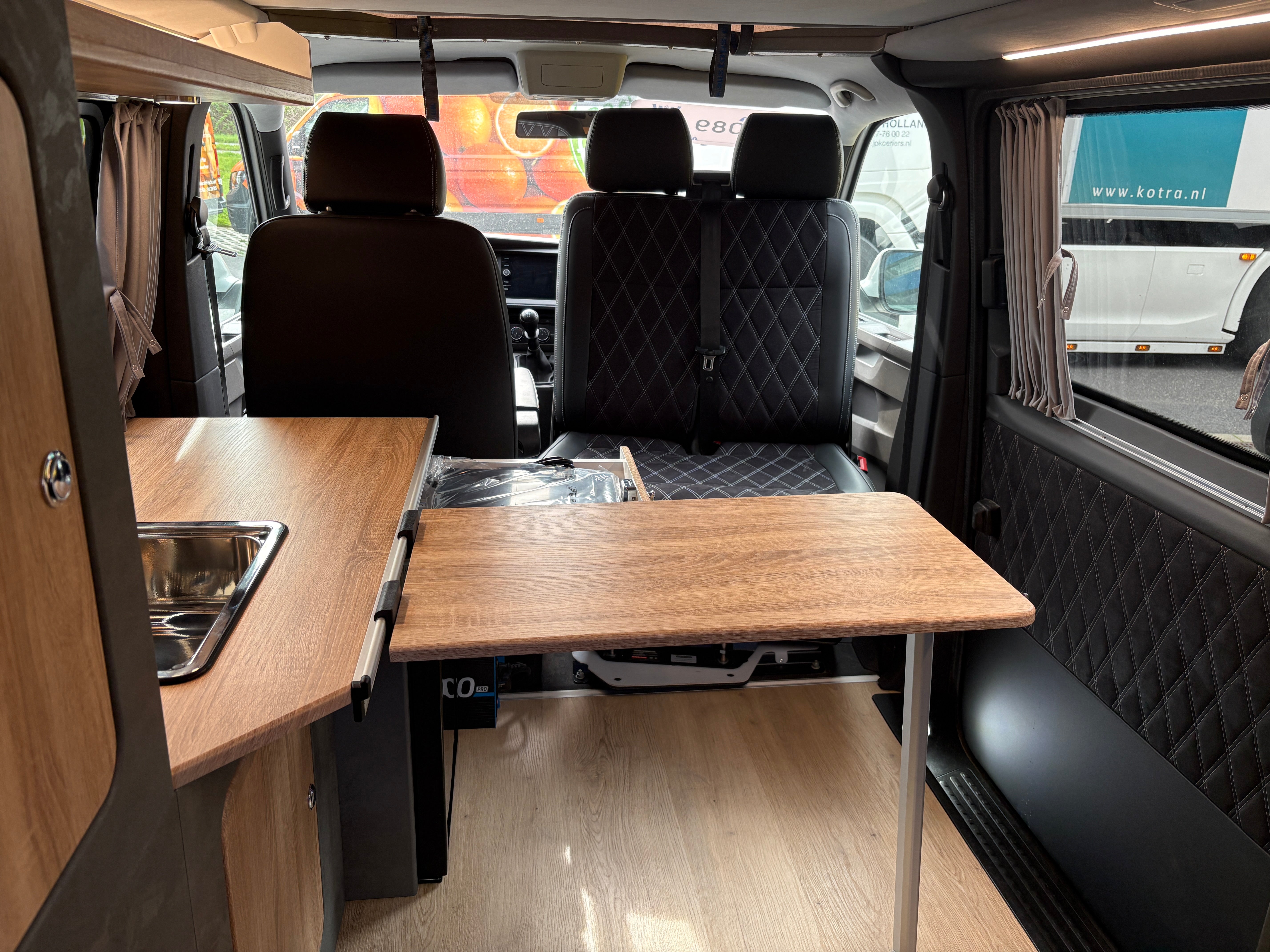 Volkswagen T6.1 Camper mit Schlafdach 2.0 TDI, 110 PS, Weiß | VW Bulli Wohmobil Campervan | KM-Stand: 80.000 km, EZ: 05.2021, Foto 19 | Weit & Wald Mönchengladbach
