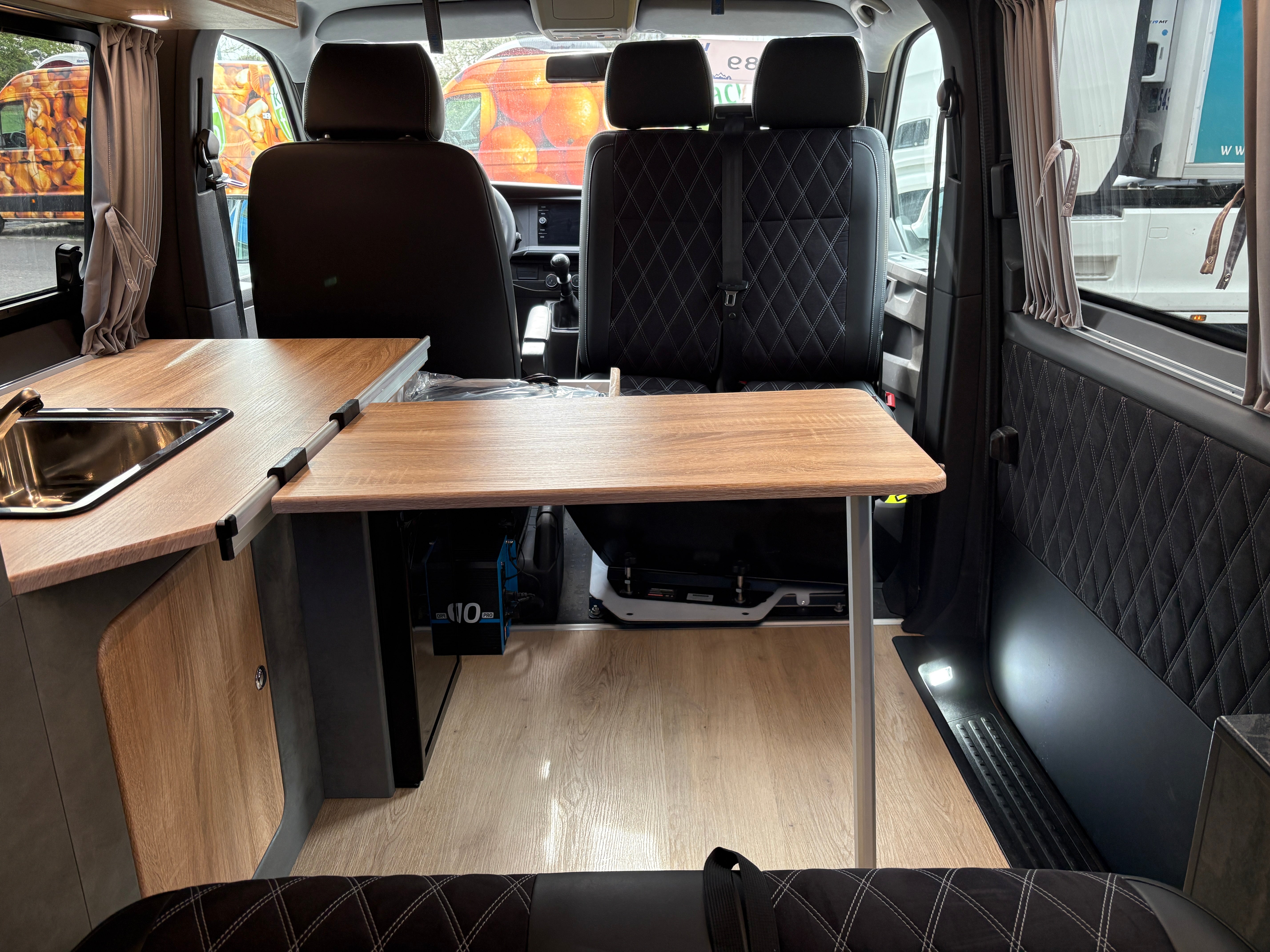 Volkswagen T6.1 Camper mit Schlafdach 2.0 TDI, 110 PS, Weiß | VW Bulli Wohmobil Campervan | KM-Stand: 80.000 km, EZ: 05.2021, Foto 21 | Weit & Wald Mönchengladbach