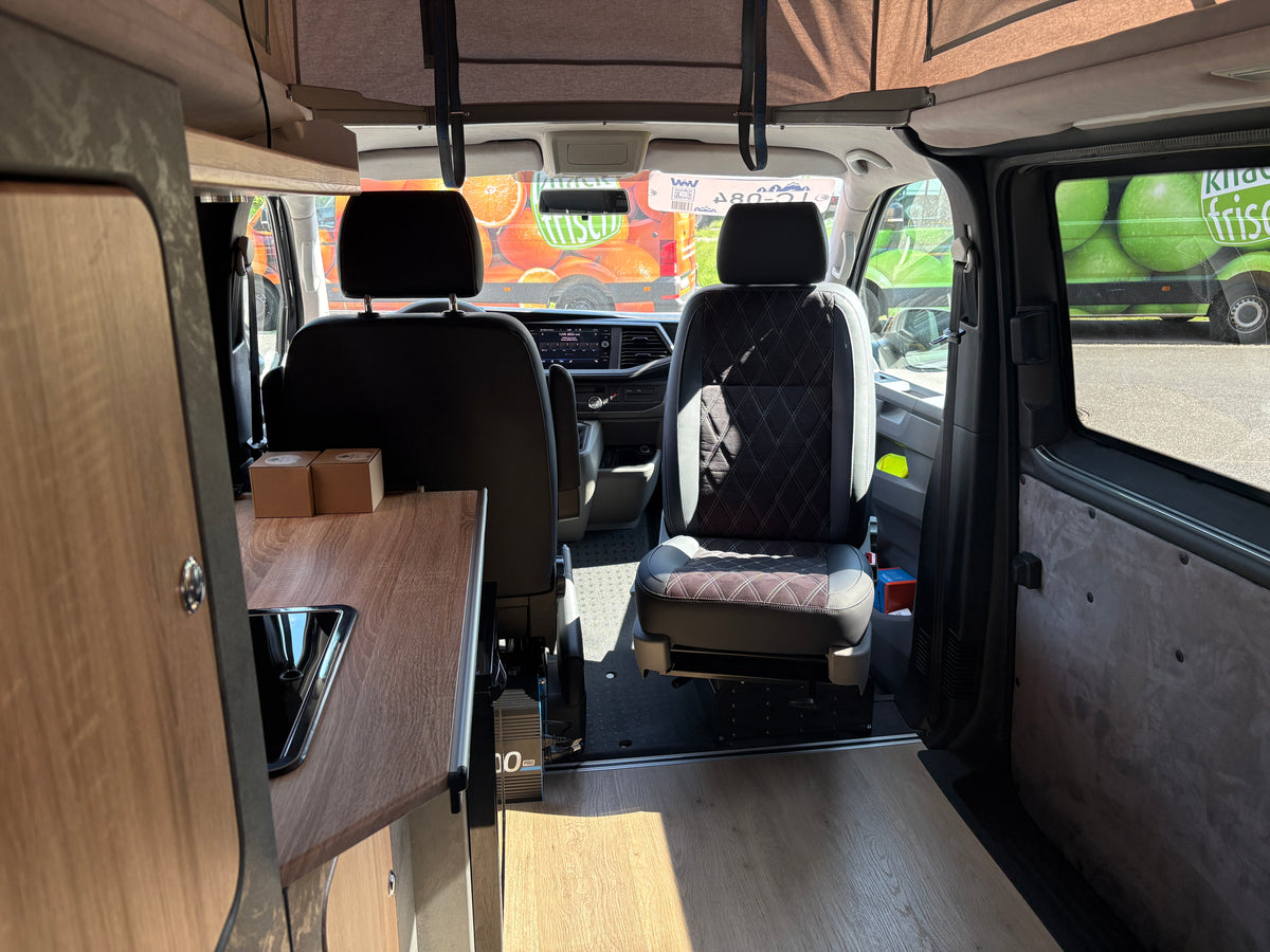 Volkswagen T6.1 Camper mit Aufstelldach, 2.0 TDI, 150 PS / 110KW, DSG | VW Bulli Wohnmobil Campervan Kastenwagen