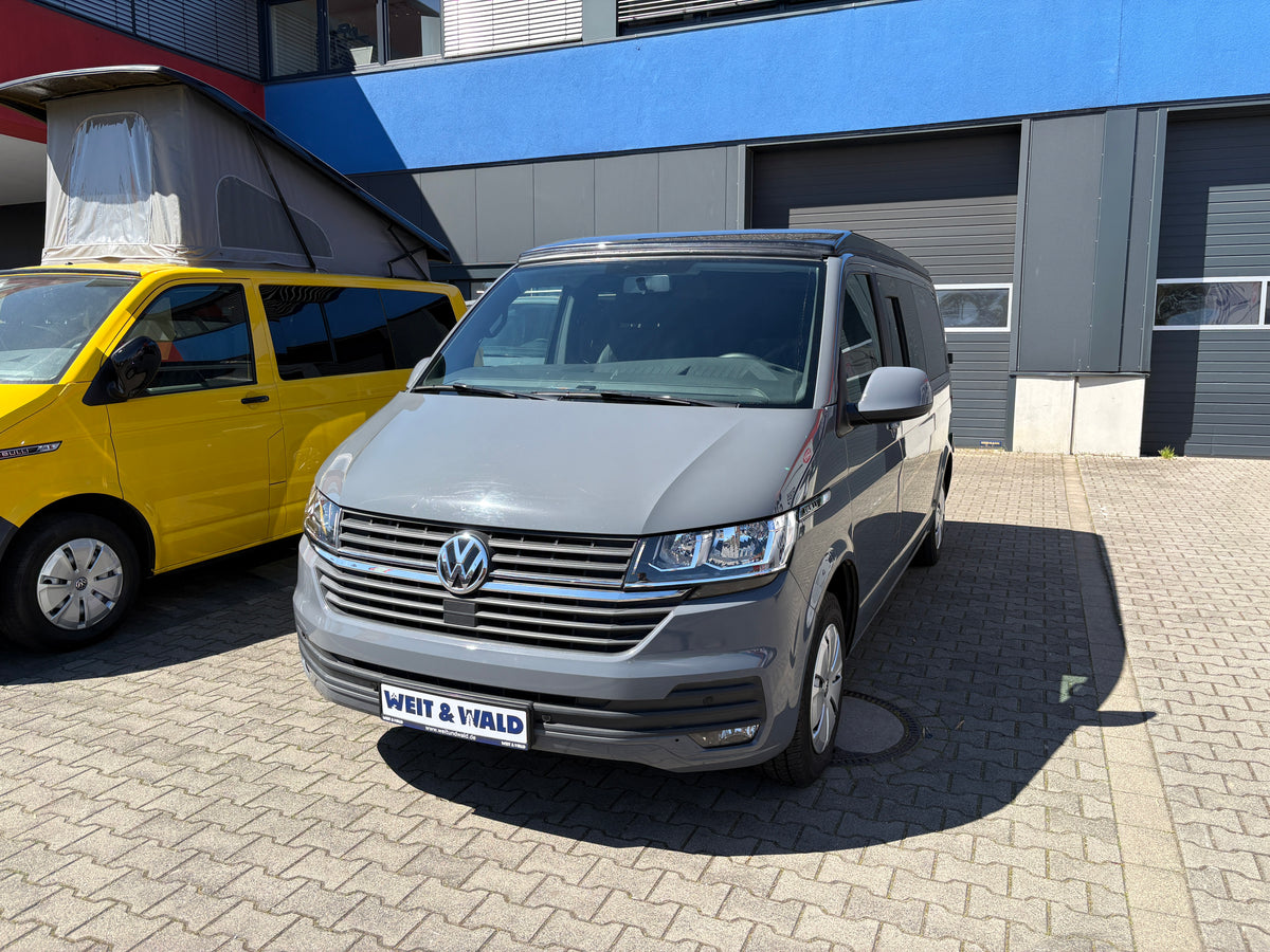 Volkswagen T6.1 Camper mit Aufstelldach & integriertem WC mit Kassettentoilette, 2.0 TDI, 150 PS / 110KW, Schalter - 6 Gang | VW Bulli Wohnmobil Campervan Kastenwagen