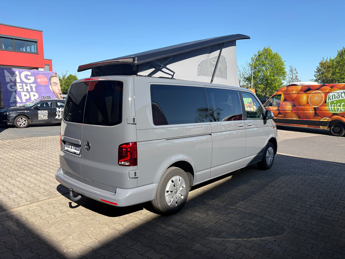 Volkswagen T6.1 Camper mit Aufstelldach & integriertem WC mit Kassettentoilette, 2.0 TDI, 150 PS / 110KW, Schalter - 6 Gang | VW Bulli Wohnmobil Campervan Kastenwagen