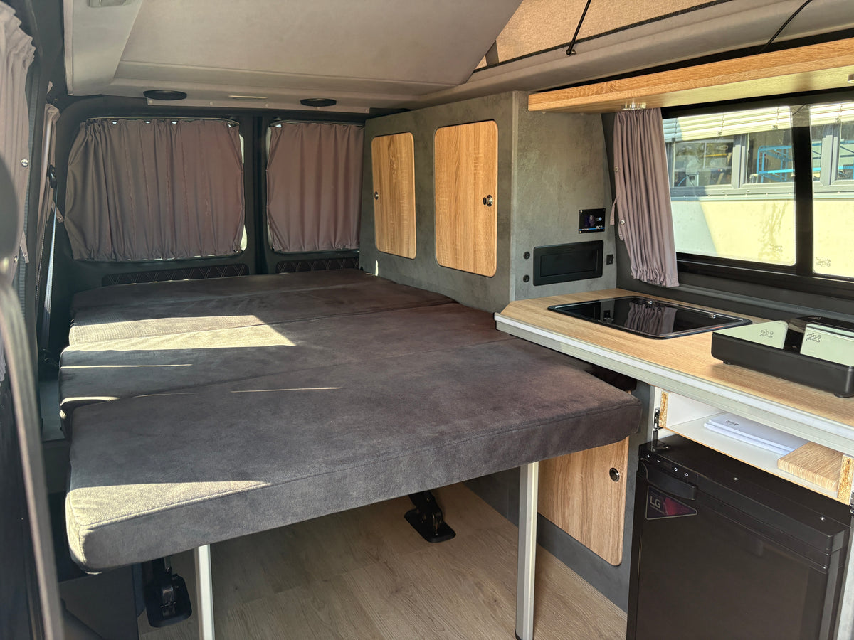 Volkswagen T6.1 Camper mit Aufstelldach, 2.0 TDI, 150 PS / 110KW, Schalter - 6 Gang | VW Bulli Wohnmobil Campervan Kastenwagen