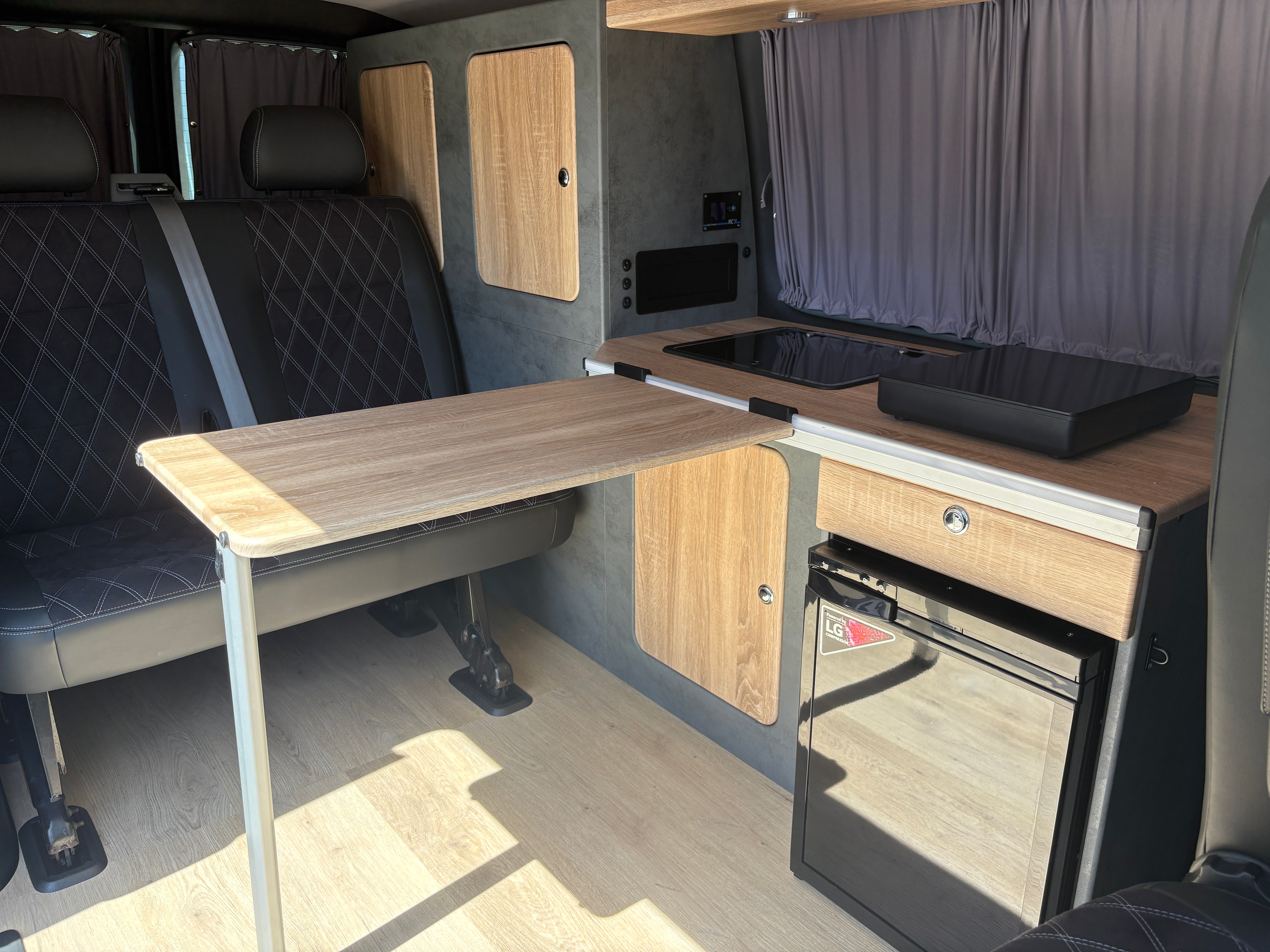 Volkswagen T6.1 Camper, 2.0 TDI, 110 PS / 81KW | VW Bulli Wohnmobil Campervan Kastenwagen