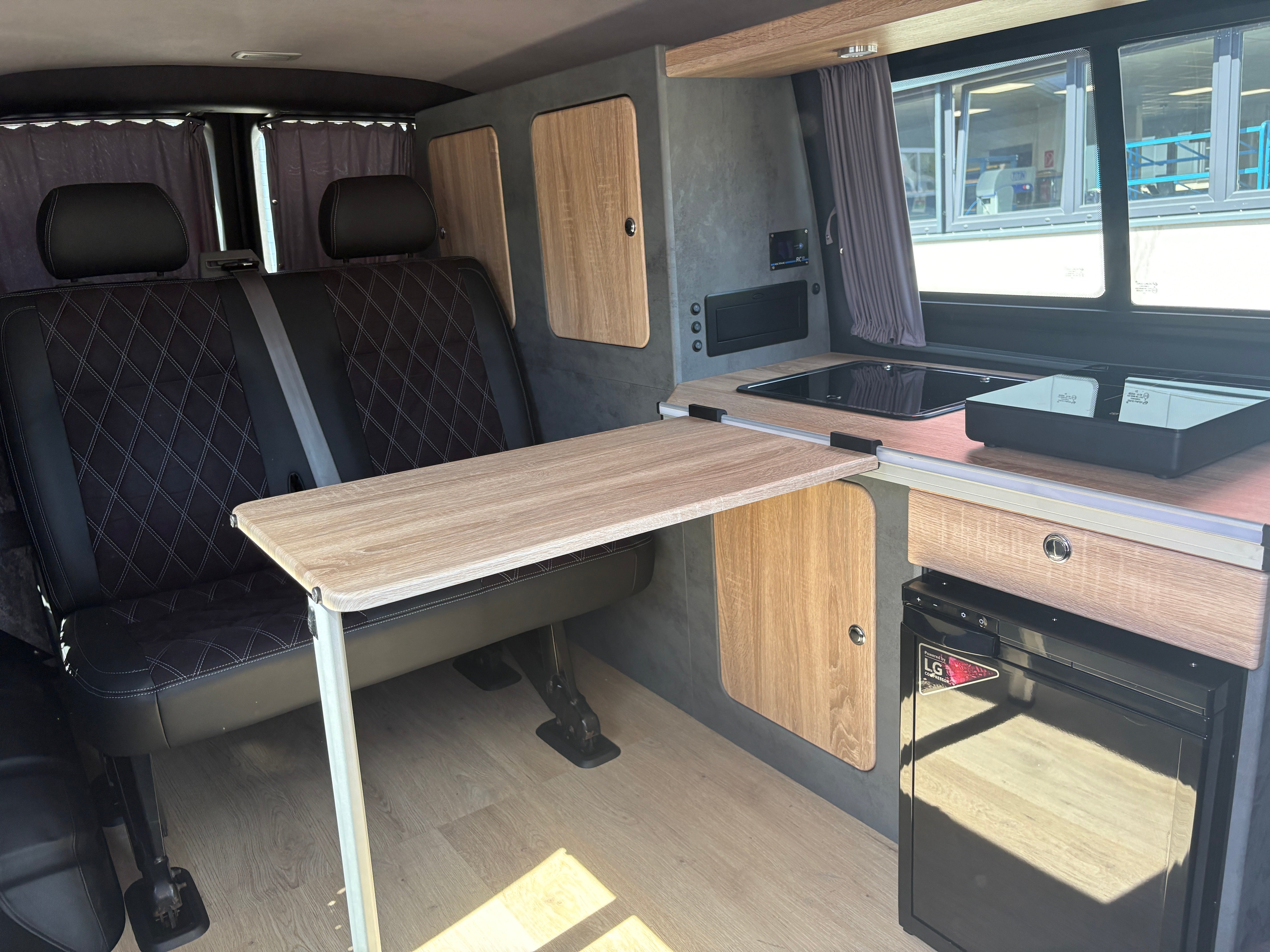 Volkswagen T6.1 Camper, 2.0 TDI, 110 PS / 81KW | VW Bulli Wohnmobil Campervan Kastenwagen