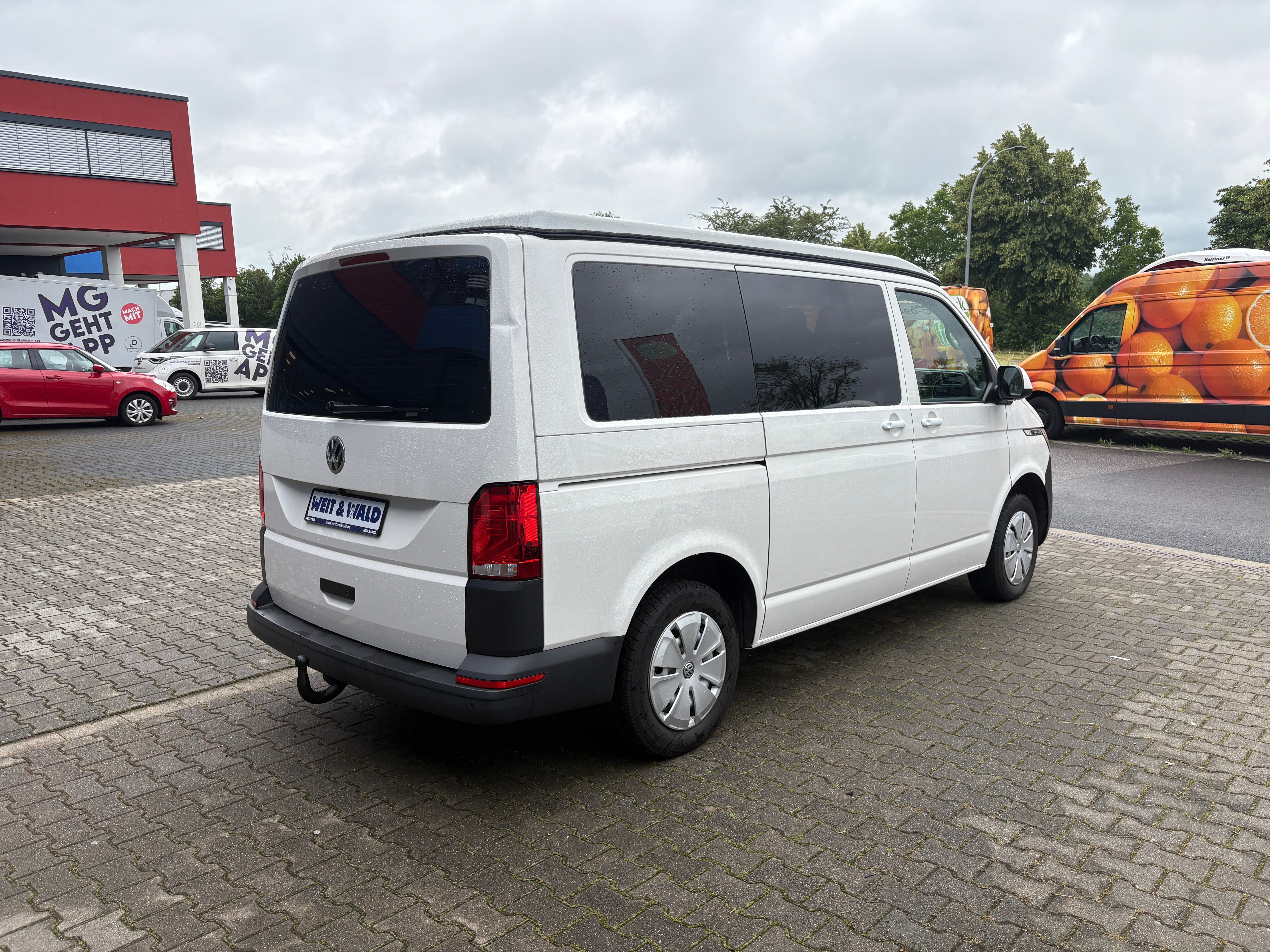 Volkswagen T6.1 Camper mit Aufstelldach, 2.0 TDI, 150 PS / 110KW, Schalter - 6 Gang | VW Bulli Wohnmobil Campervan Kastenwagen