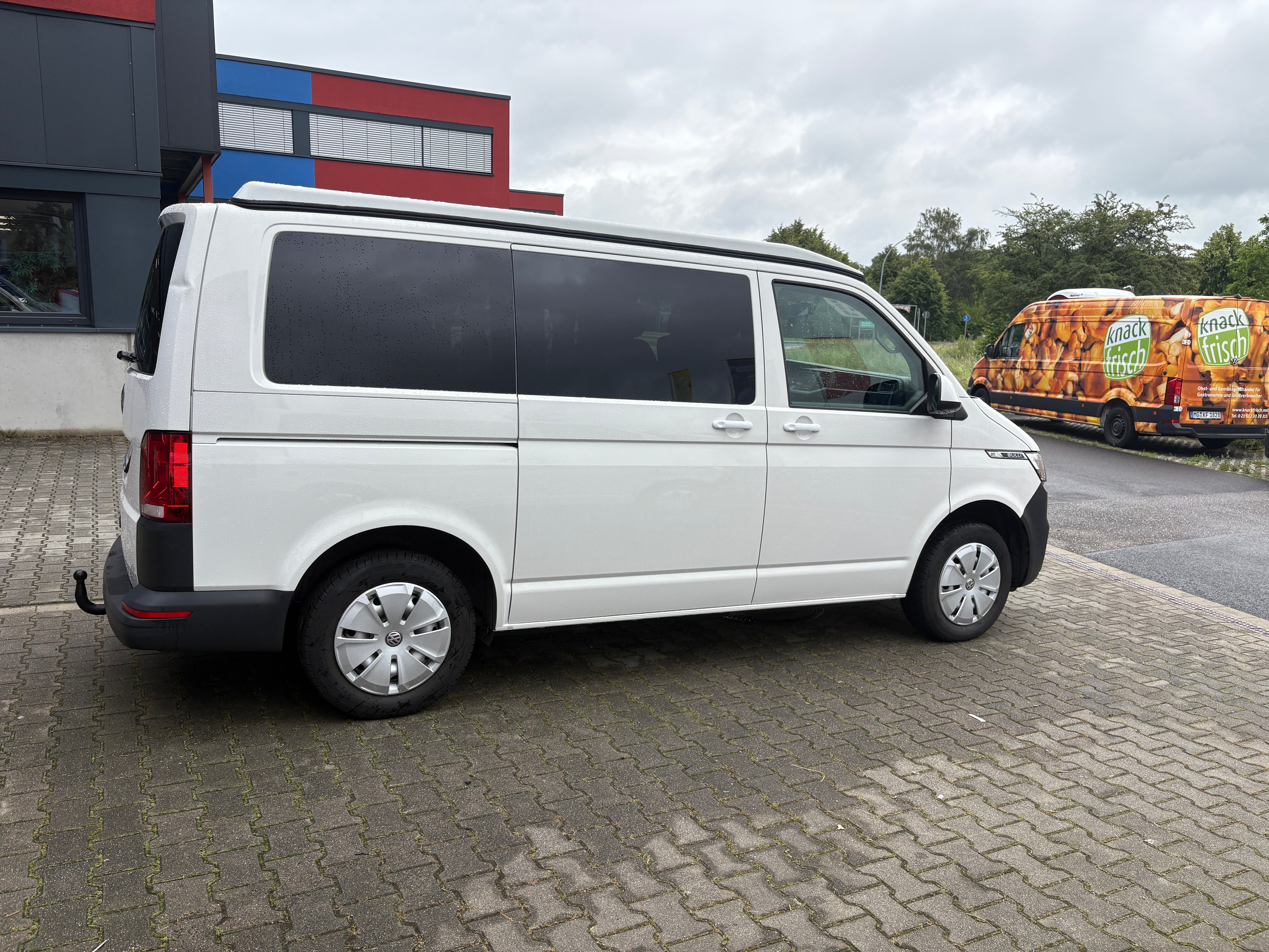 Volkswagen T6.1 Camper mit Aufstelldach, 2.0 TDI, 150 PS / 110KW, Schalter - 6 Gang | VW Bulli Wohnmobil Campervan Kastenwagen