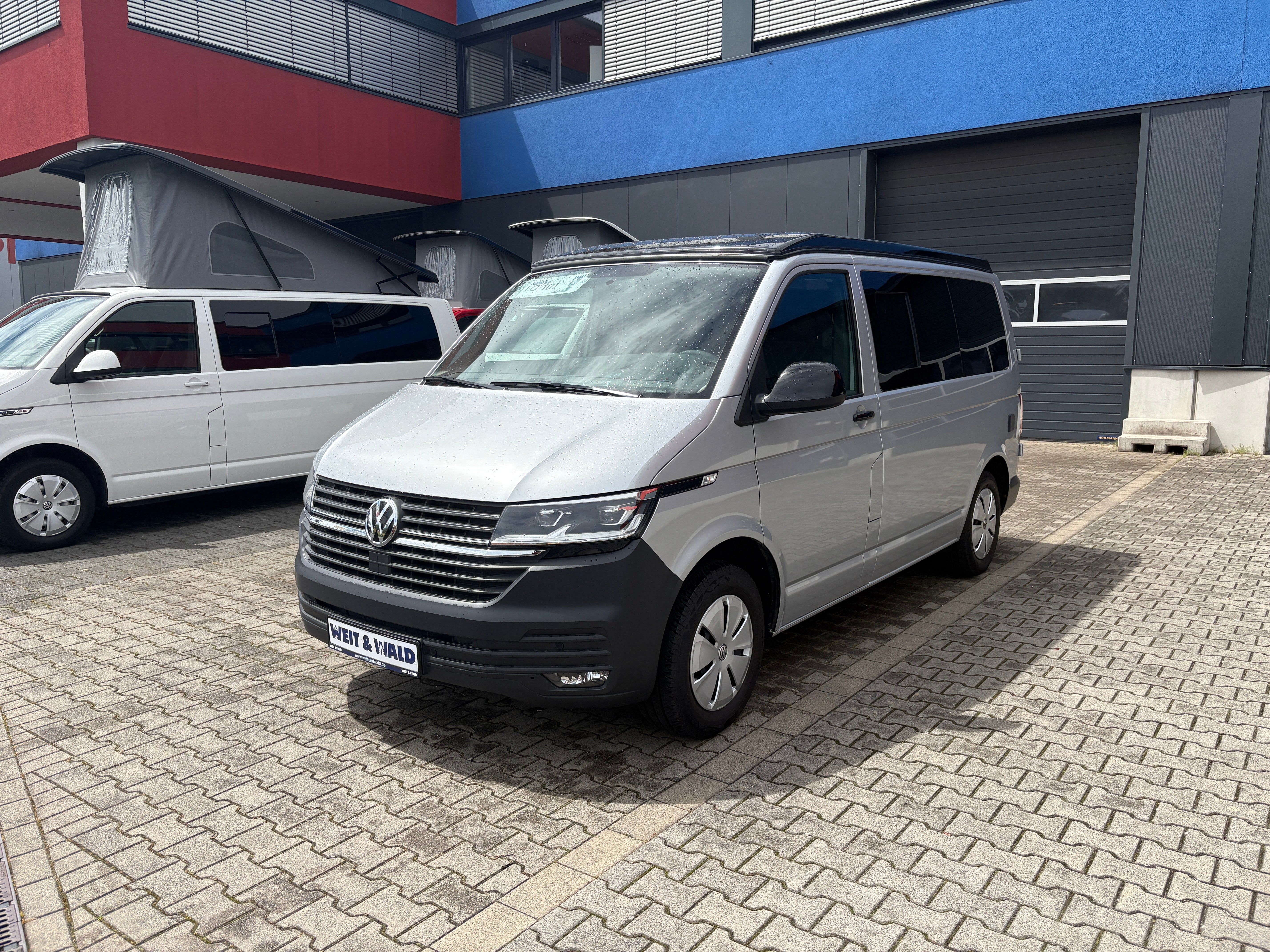 Volkswagen T6.1 Camper mit Aufstelldach, 2.0 TDI, 150 PS / 110KW, DSG | VW Bulli Wohnmobil Campervan Kastenwagen