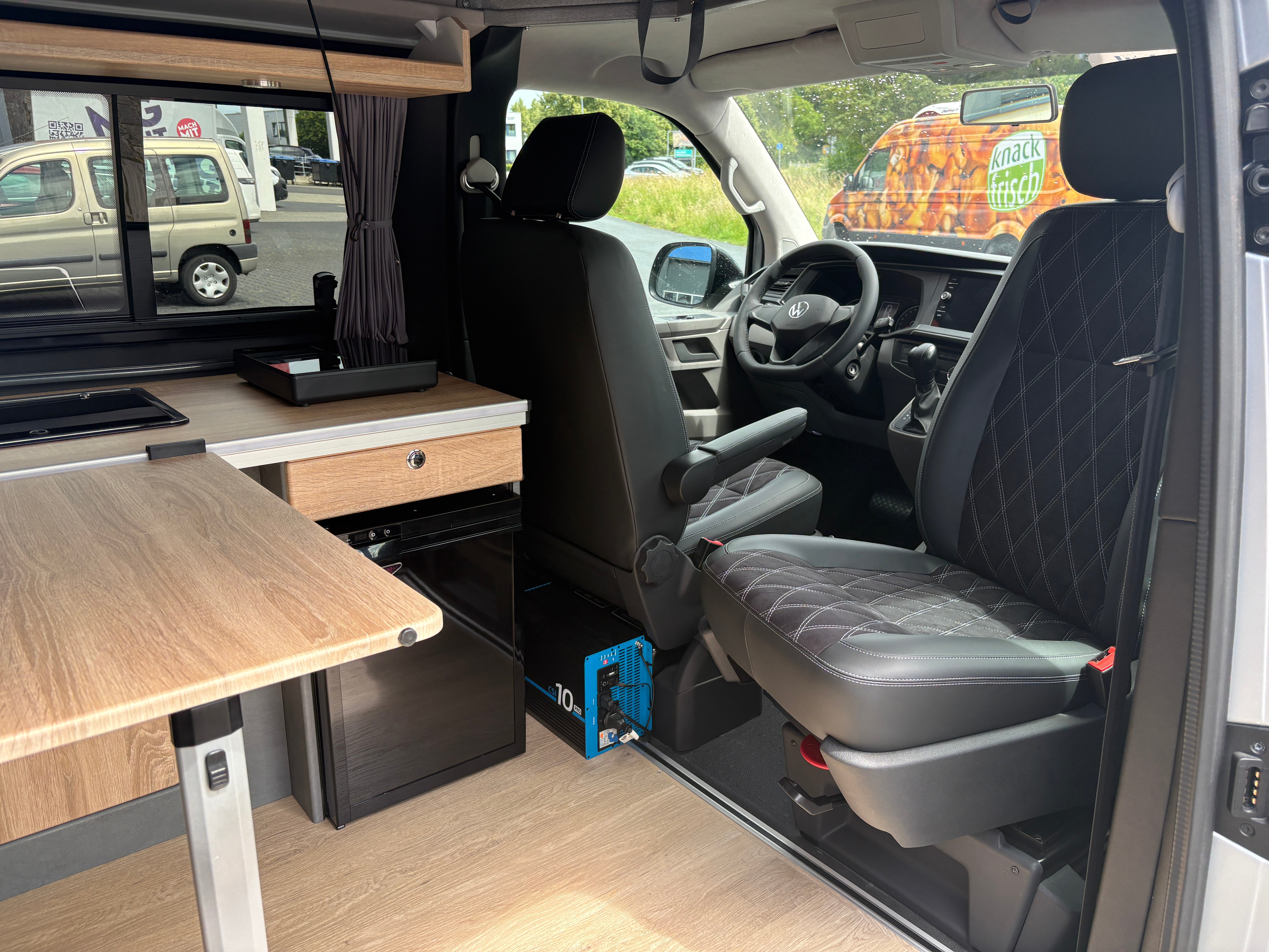 Volkswagen T6.1 Camper mit Aufstelldach, 2.0 TDI, 150 PS / 110KW, DSG | VW Bulli Wohnmobil Campervan Kastenwagen
