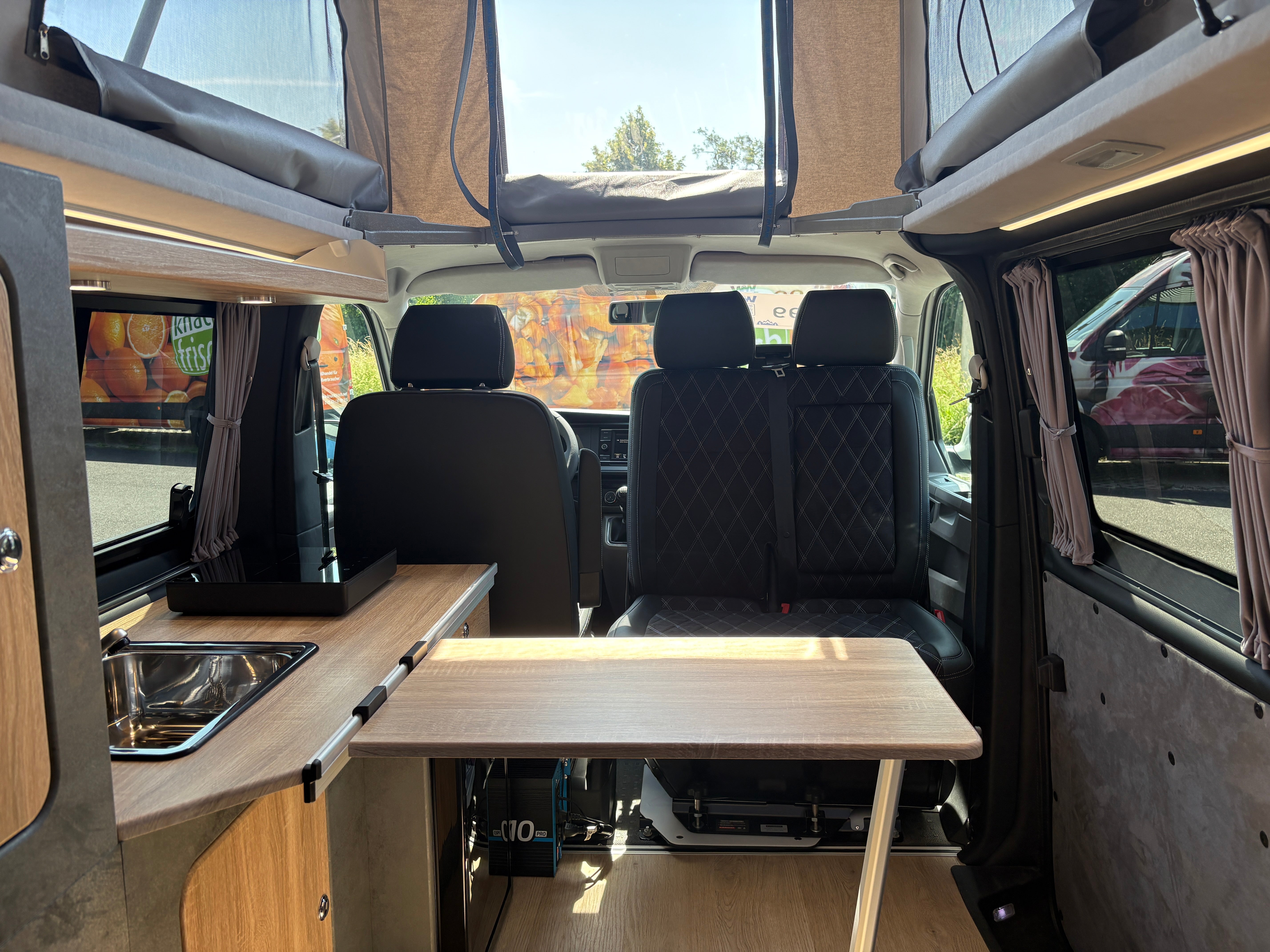 Volkswagen T6.1 Camper mit Aufstelldach, 2.0 TDI, 110 PS / 81KW | VW Bulli Wohnmobil Campervan Kastenwagen
