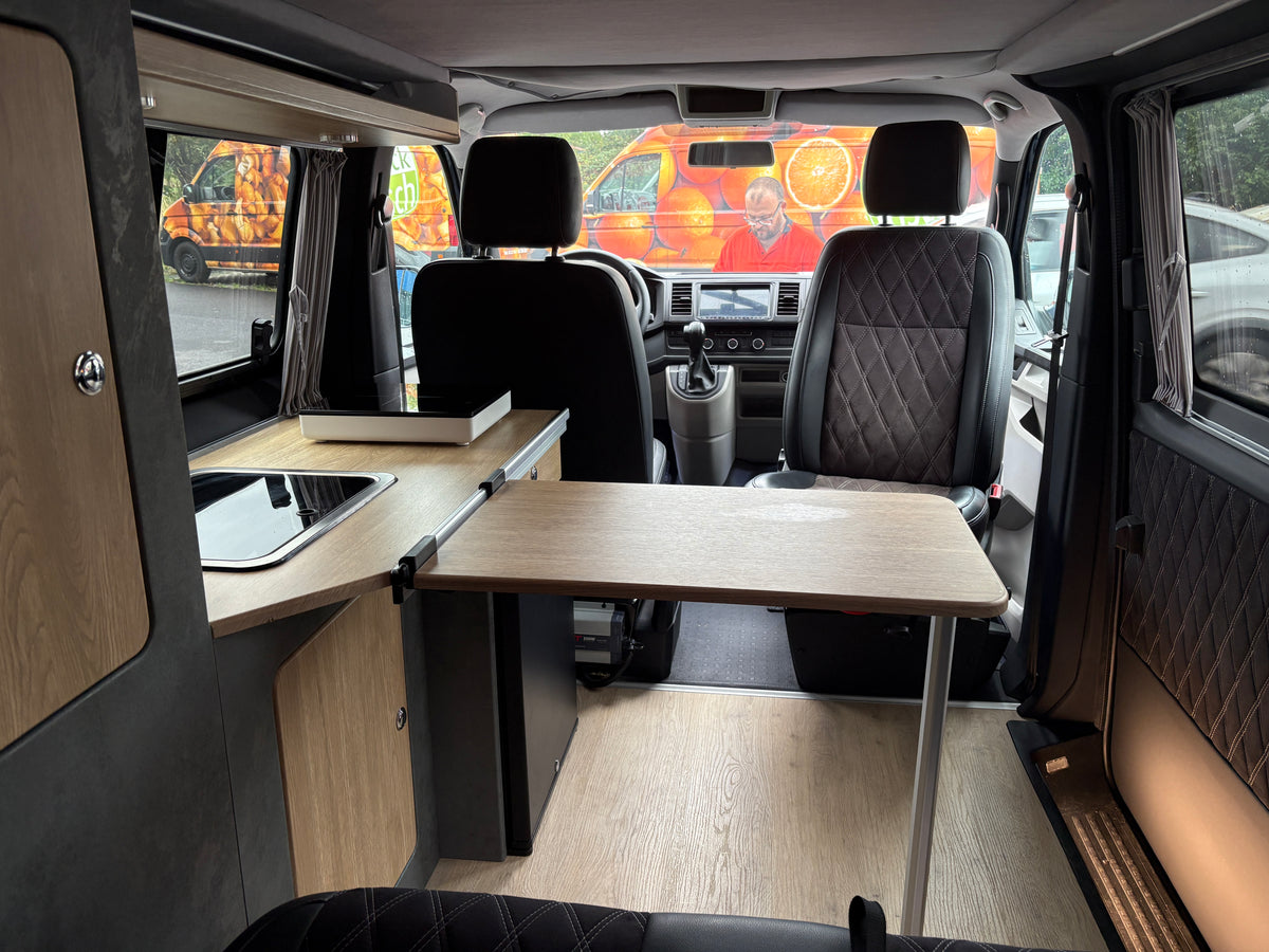 Volkswagen T6 Camper mit Aufstelldach, 2.0 TDI, 150 PS / 110KW, DSG | VW Bulli Wohnmobil Campervan Kastenwagen