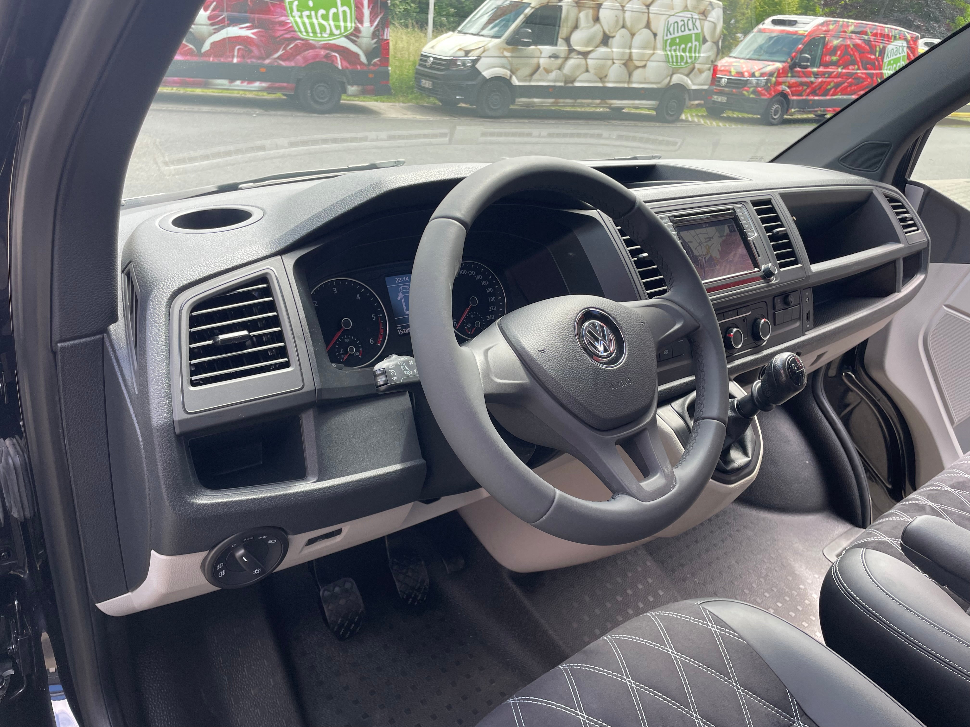 Volkswagen T6 4MOTION (Allrad) Camper 2.0 TDI 150PS unfallfrei | Wohnmobil mit Hubdach Schlafdach, PDC, Navi, Rückfahrkamera | Campervan Umbau 5 Sitzer