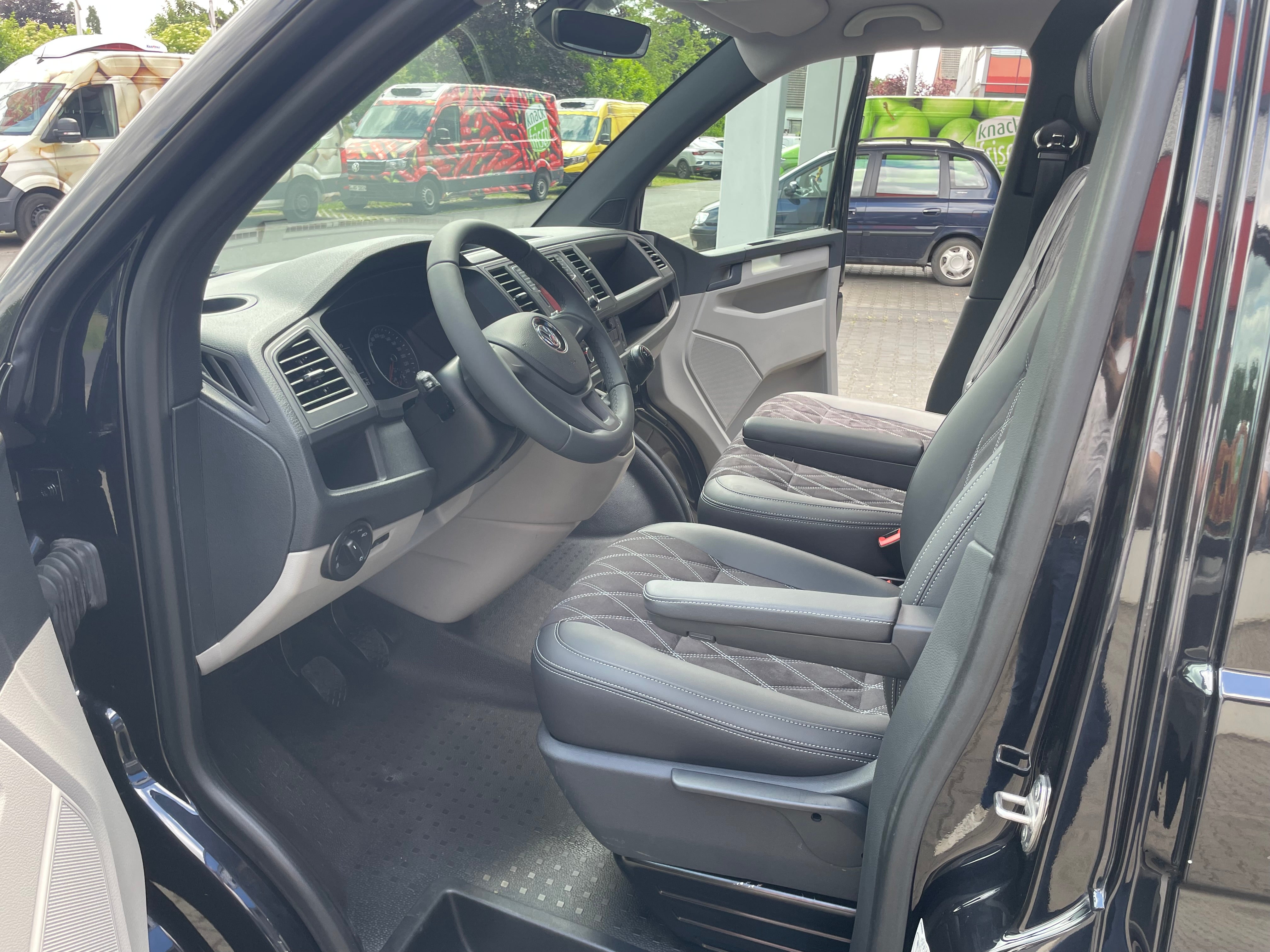 Volkswagen T6 4MOTION (Allrad) Camper 2.0 TDI 150PS unfallfrei | Wohnmobil mit Hubdach Schlafdach, PDC, Navi, Rückfahrkamera | Campervan Umbau 5 Sitzer