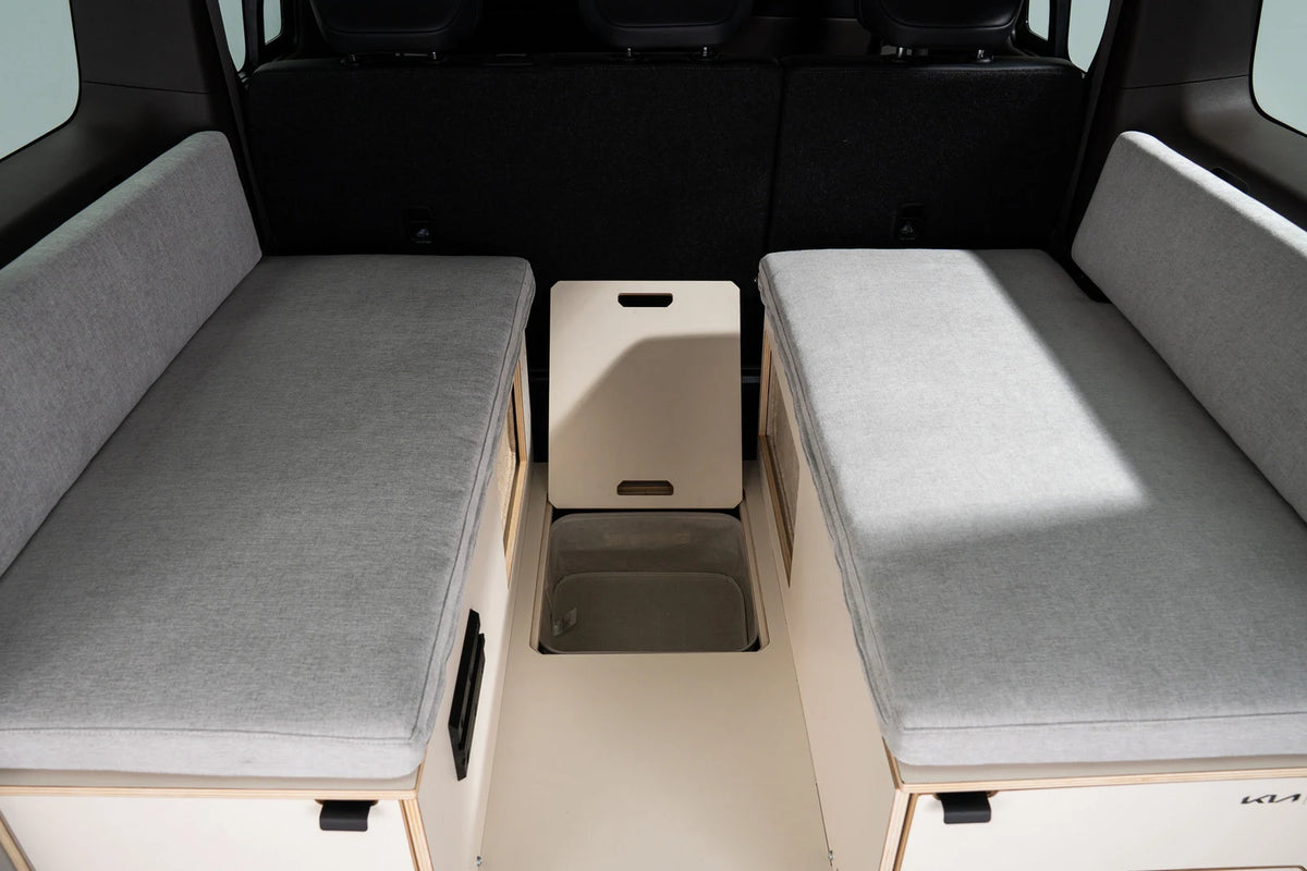VanLab Camping-Kit für Kia PV5 Passenger: herausnehmbare Campingbox mit Sitzgruppe, Bett & Küchenmodul, Einbau in Mönchengladbach