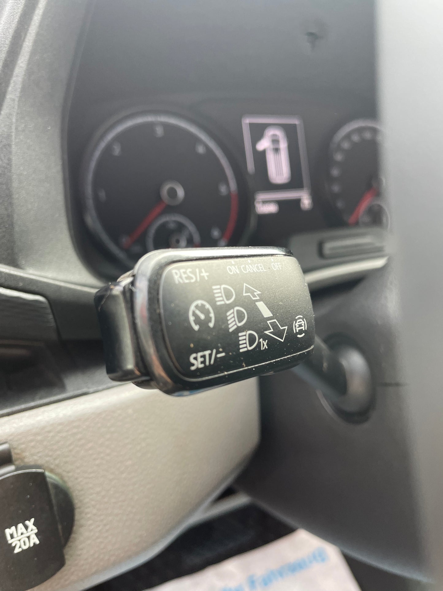 Volkswagen T6.1 Lang Camper 2.0 TDI 150PS Automatik DSG unfallfrei | Wohnmobil mit Standheizung, PDC, Navi | nur 100.000km | Campervan Umbau 5 Sitzer