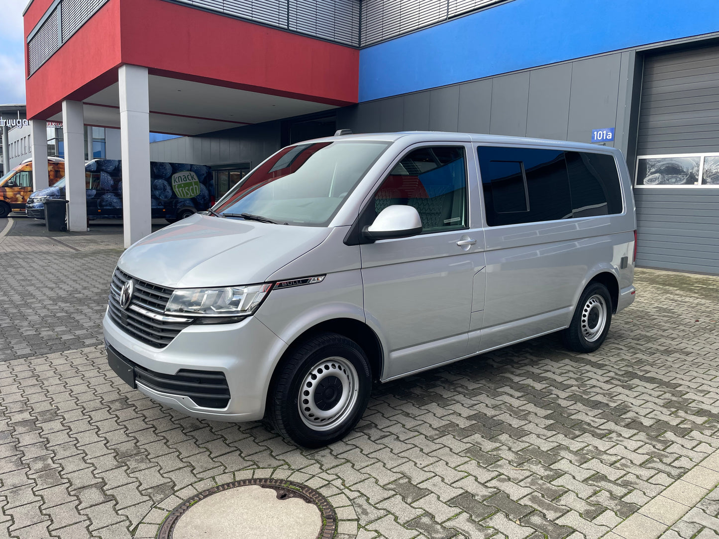 Volkswagen T6.1 Camper 2.0 TDI 110PS unfallfrei | nur 55.000km | Wohnmobil mit Navi, PDC, Rückfahrkamera | Campervan Umbau 5 Sitzer Leder