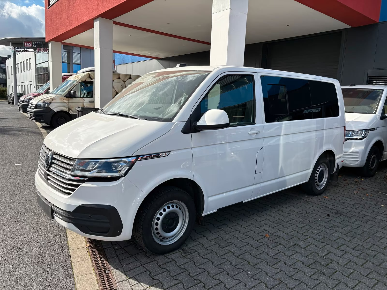 Volkswagen T6.1 Camper 2.0 TDI 150PS DSG Automatik unfallfrei | Wohnmobil mit Navi, PDC, Rückfahrkamera | Campervan Umbau 4 Sitzer | VW Bulli
