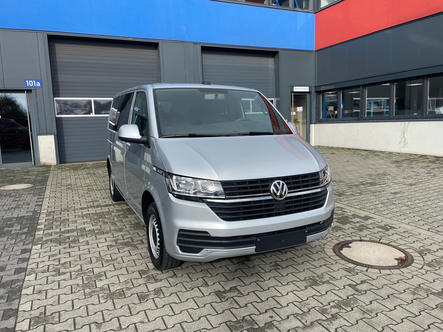 Volkswagen T6.1 Camper 2.0 TDI 110PS unfallfrei | nur 55.000km | Wohnmobil mit Navi, PDC, Rückfahrkamera | Campervan Umbau 5 Sitzer Leder