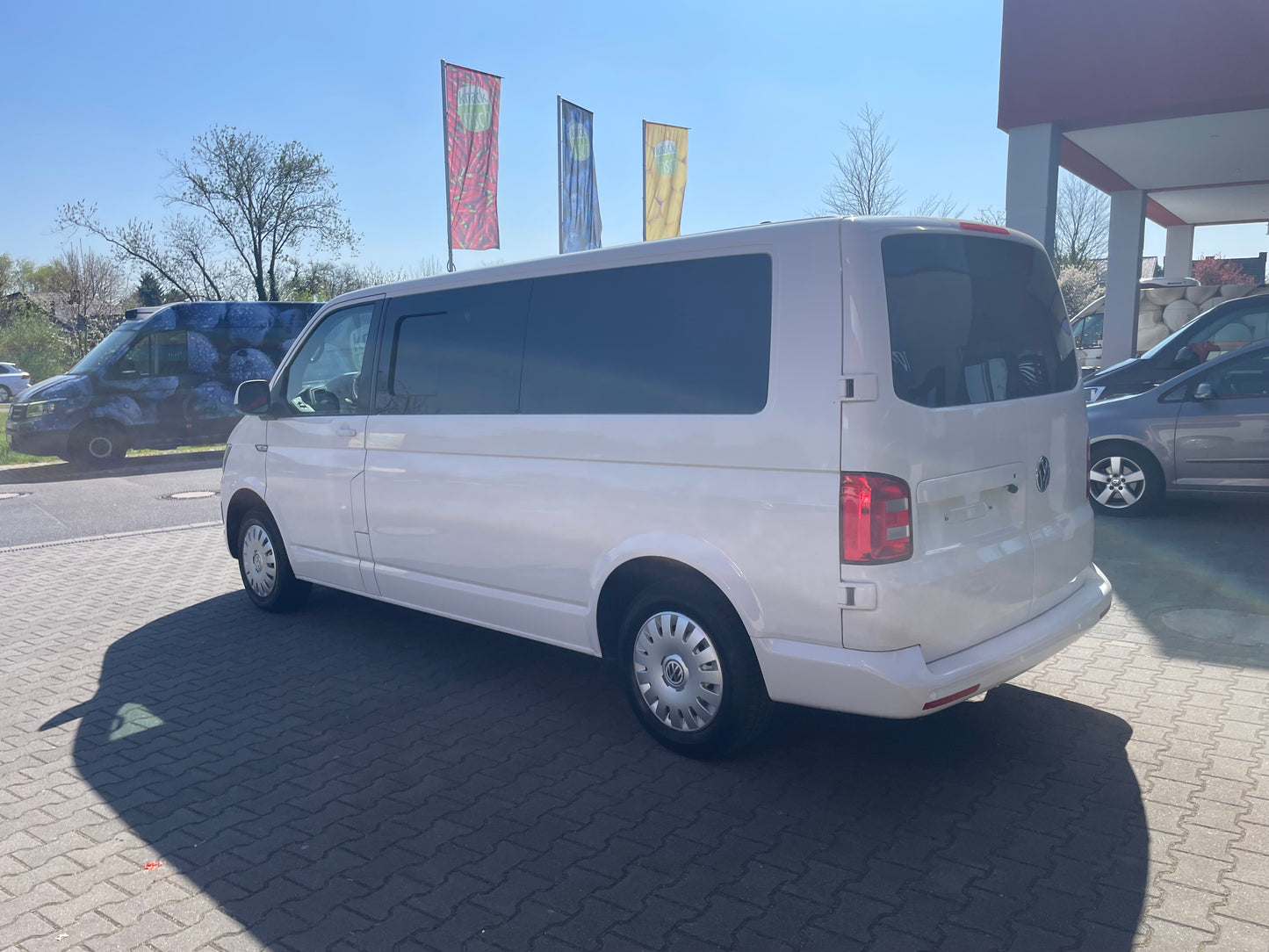 Volkswagen T6 Camper mit Toilette 2.0 TDI 150PS unfallfrei | Wohnmobil, PDC, Navi, Rückfahrkamera | Campervan Umbau 4 Sitzer