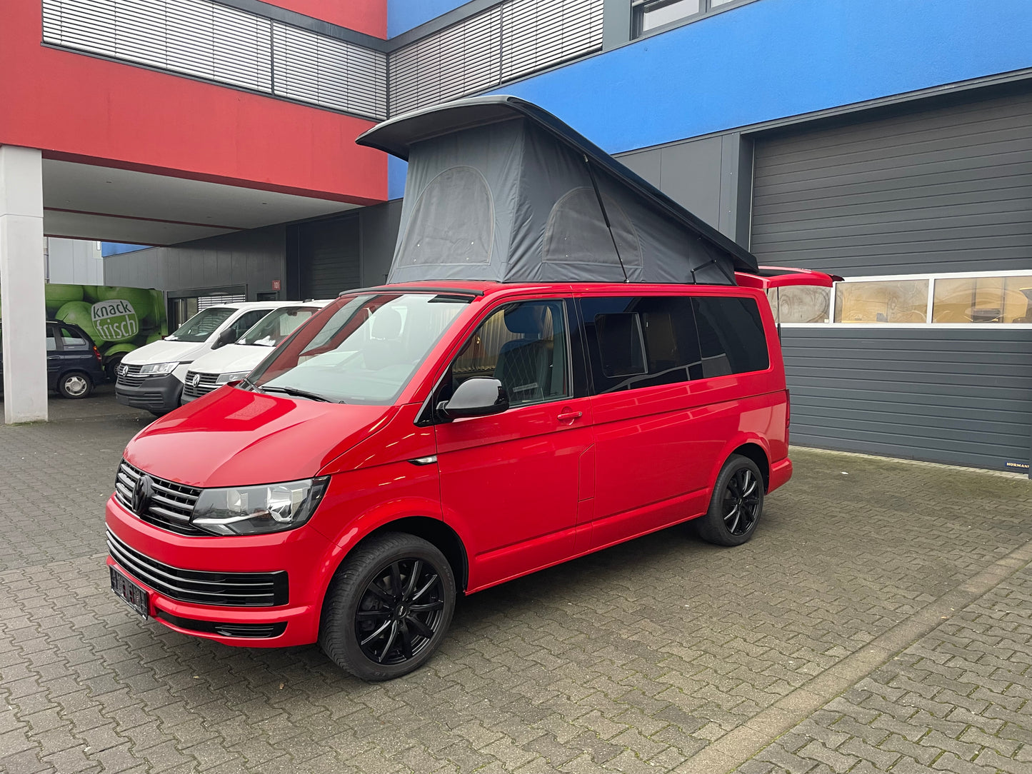 Volkswagen T6 DSG Camper 2.0 TDI 150PS unfallfrei | Wohnmobil mit Hubdach Schlafdach, PDC, Navi, Rückfahrkamera