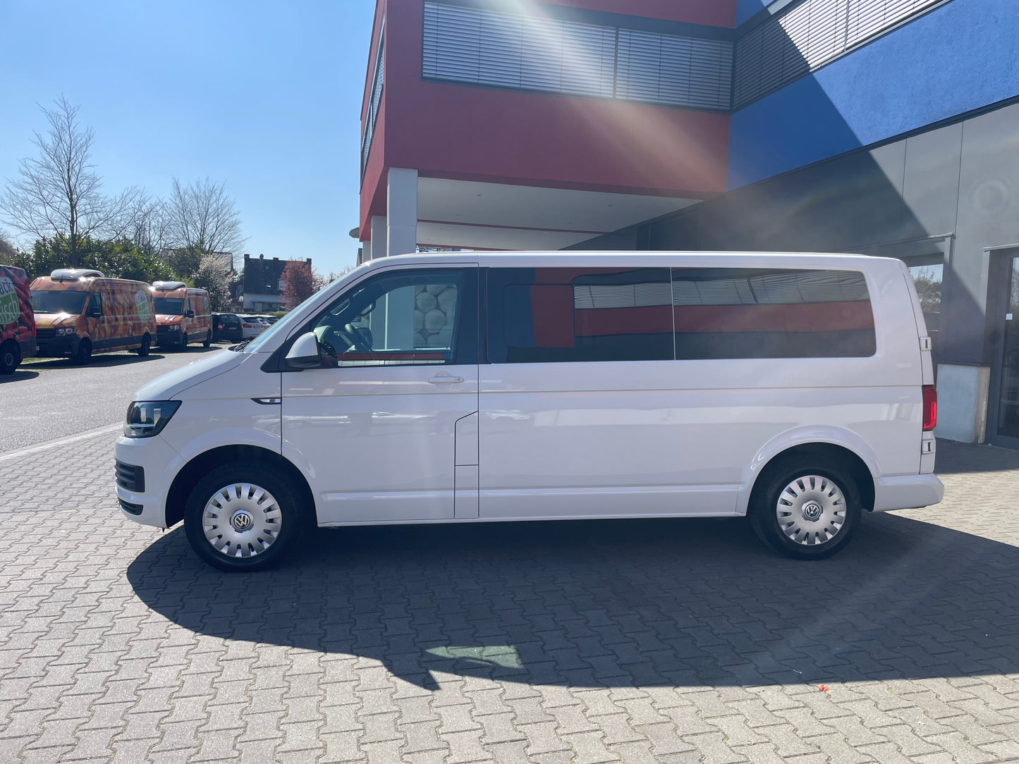 Volkswagen T6 Camper mit Toilette 2.0 TDI 150PS unfallfrei | Wohnmobil, PDC, Navi, Rückfahrkamera | Campervan Umbau 4 Sitzer