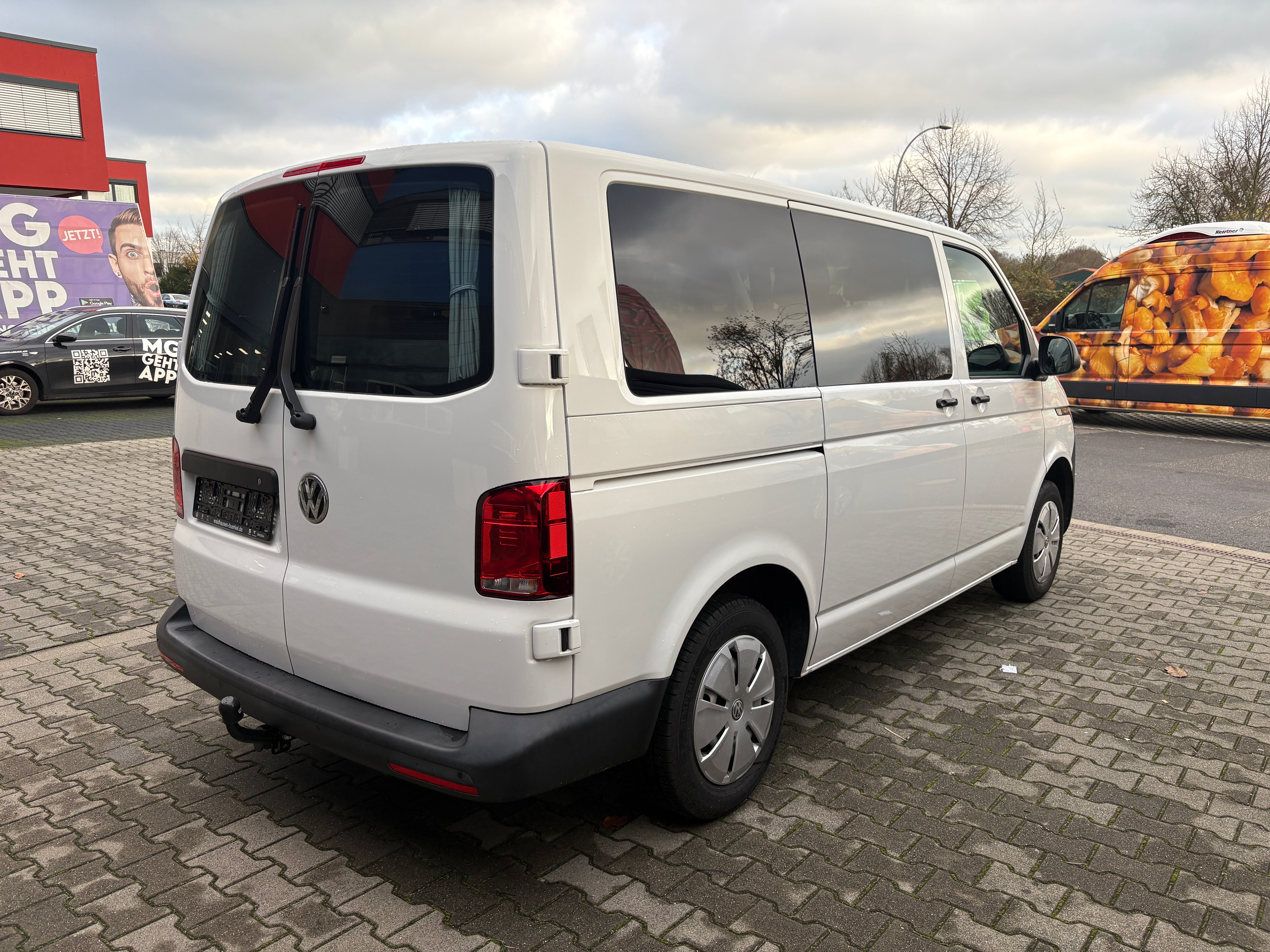 Volkswagen T6.1 Camper 2.0 TDI 150PS DSG Automatik unfallfrei | Wohnmobil mit Navi, PDC, Rückfahrkamera | Campervan Umbau 5 Sitzer | VW Bulli