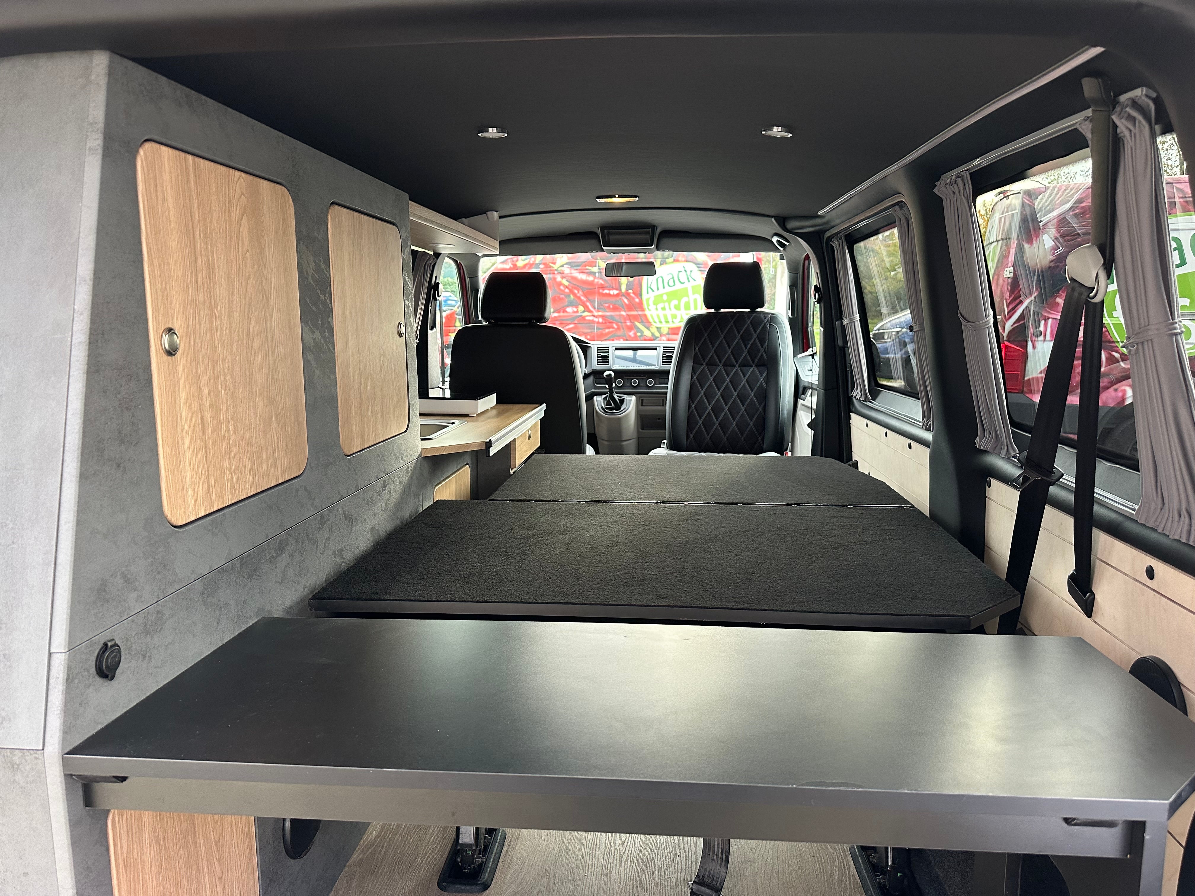 Volkswagen T6 Camper 2.0 TDI 102PS unfallfrei | Wohnmobil mit PDC, Navi, Rückfahrkamera | Campervan Umbau 4 Sitzer Leder