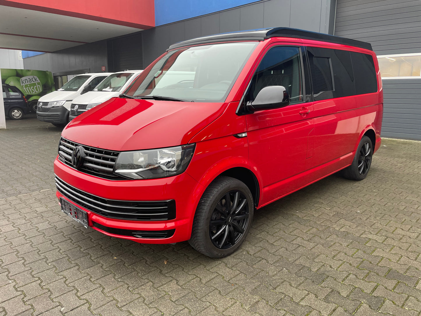 Volkswagen T6 DSG Camper 2.0 TDI 150PS unfallfrei | Wohnmobil mit Hubdach Schlafdach, PDC, Navi, Rückfahrkamera