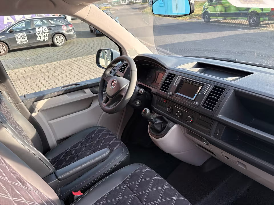 Volkswagen T6 Camper 2.0 TDI 114PS unfallfrei | Wohnmobil, PDC, Anhängerkupplung, Rückfahrkamera | Campervan Umbau 5 Sitzer VW