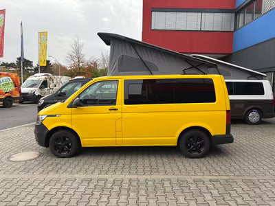 Volkswagen T6.1 Camper 2.0 TDI 150PS 6-Gang unfallfrei | Wohnmobil mit Hubdach Schlafdach, PDC, Anhängerkupplung, Rückfahrkamera | Campervan Umbau 4 Sitzer VW