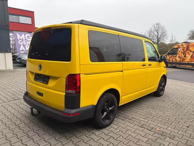 Volkswagen T6.1 Camper 2.0 TDI 150PS 6-Gang unfallfrei | Wohnmobil mit Hubdach Schlafdach, PDC, Anhängerkupplung, Rückfahrkamera | Campervan Umbau 4 Sitzer VW
