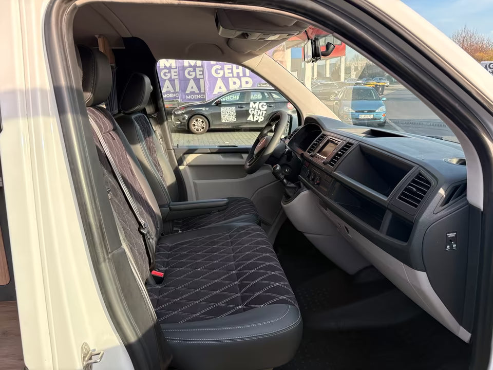Volkswagen T6 Camper 2.0 TDI 114PS unfallfrei | Wohnmobil, PDC, Anhängerkupplung, Rückfahrkamera | Campervan Umbau 5 Sitzer VW