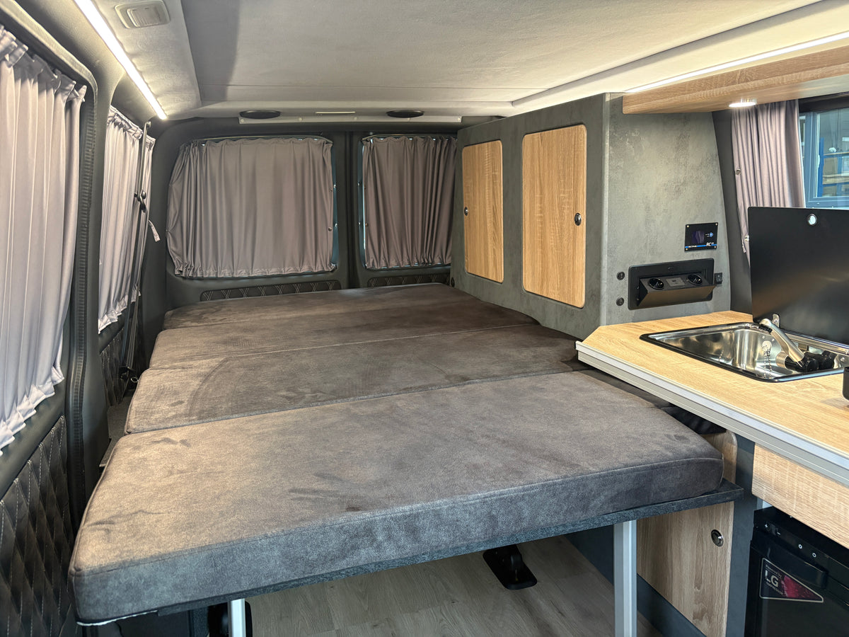 Volkswagen T6.1 Camper mit Aufstelldach, 2.0 TDI, 150 PS / 110KW, DSG | VW Bulli Wohnmobil Campervan Kastenwagen