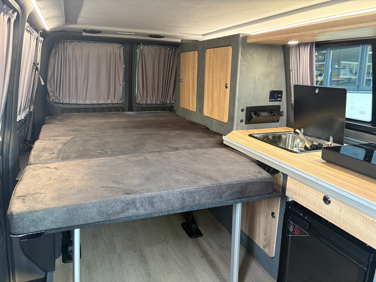 Volkswagen T6.1 Camper mit Aufstelldach, 2.0 TDI, 150 PS / 110KW, DSG | VW Bulli Wohnmobil Campervan Kastenwagen