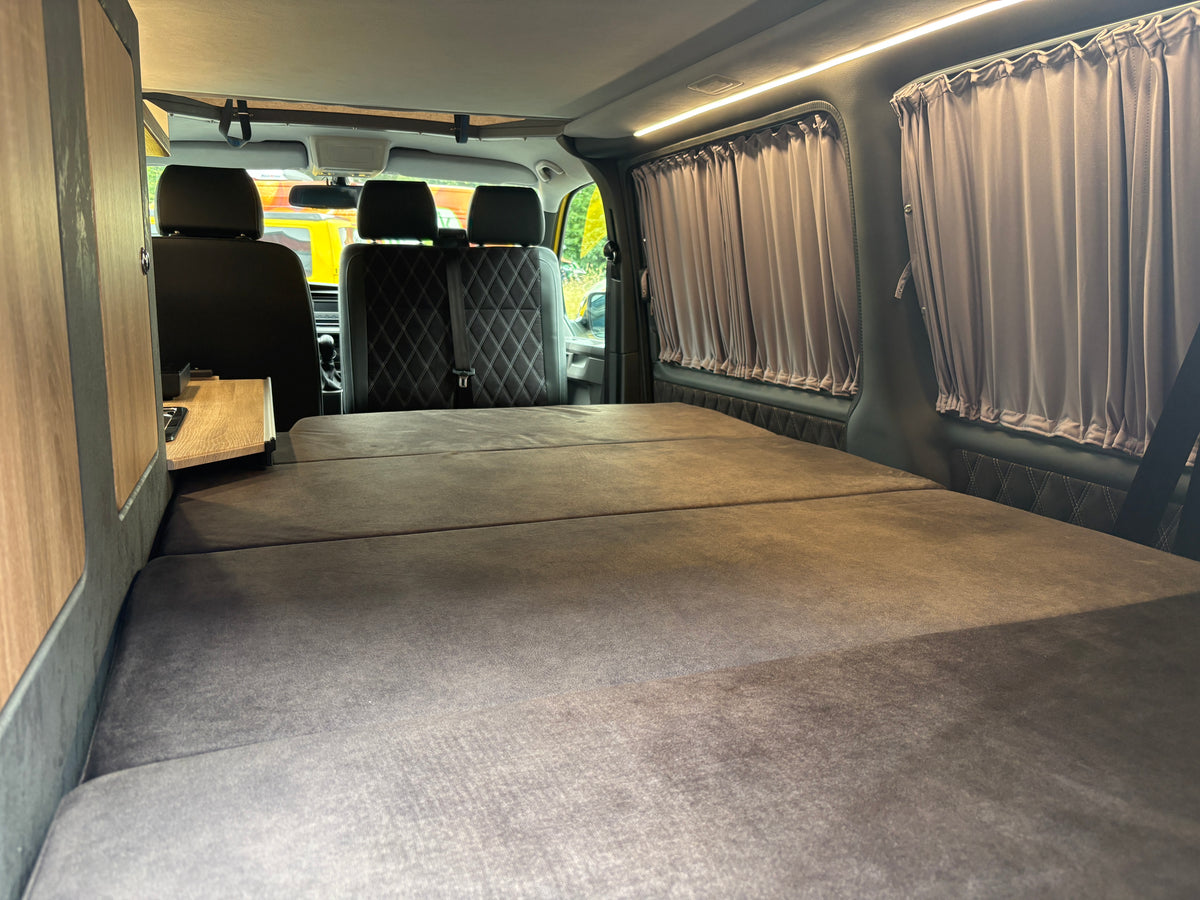 Volkswagen T6.1 Camper mit Aufstelldach, 2.0 TDI, 150 PS / 110KW, DSG | VW Bulli Wohnmobil Campervan Kastenwagen