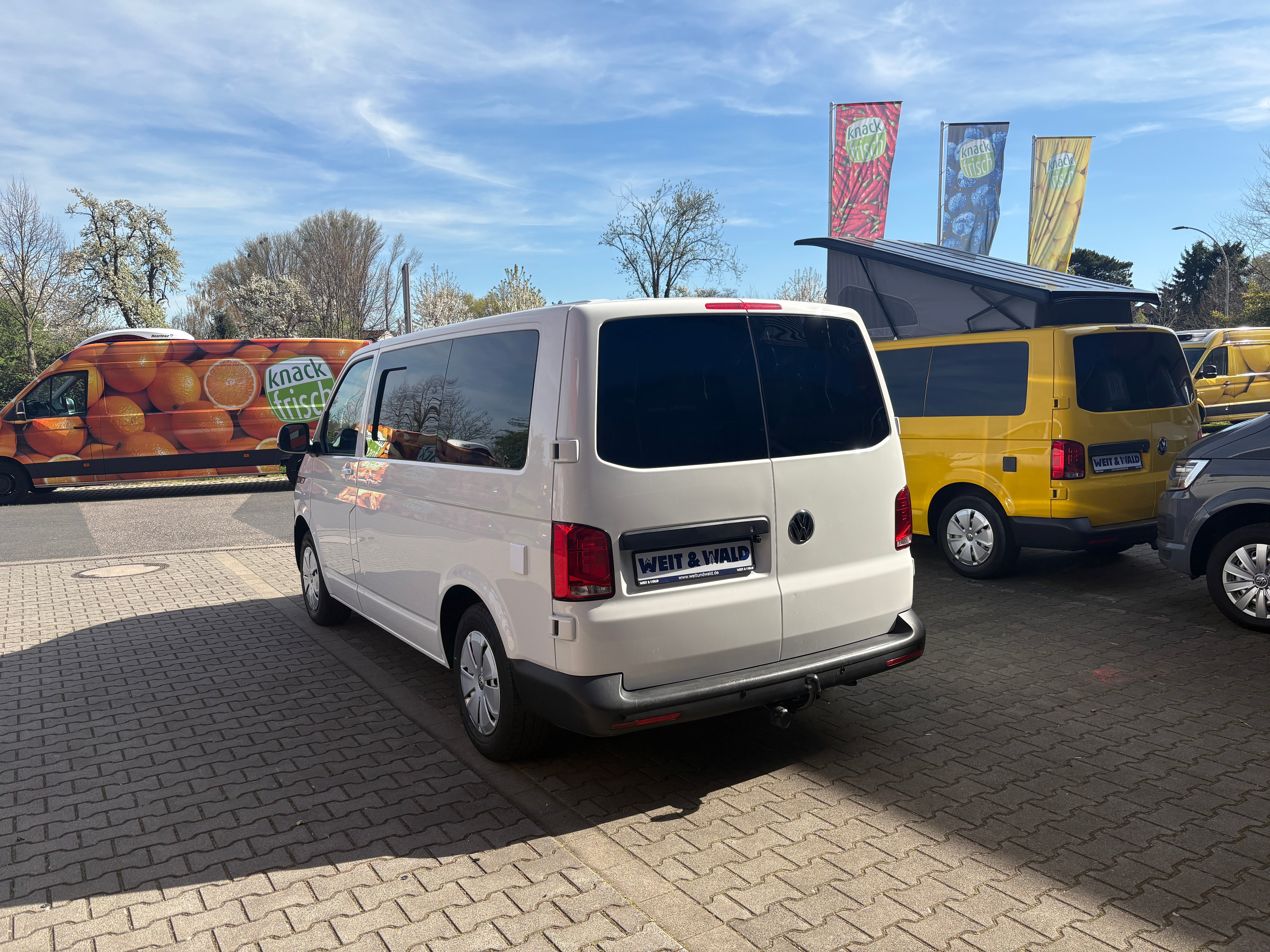 Volkswagen T6.1 Camper 2.0 TDI, 110 PS, Weiß | VW Bulli Wohmobil Campervan | KM-Stand: 143.000 km, EZ: 10.2020, Foto 6 | Weit & Wald Mönchengladbach