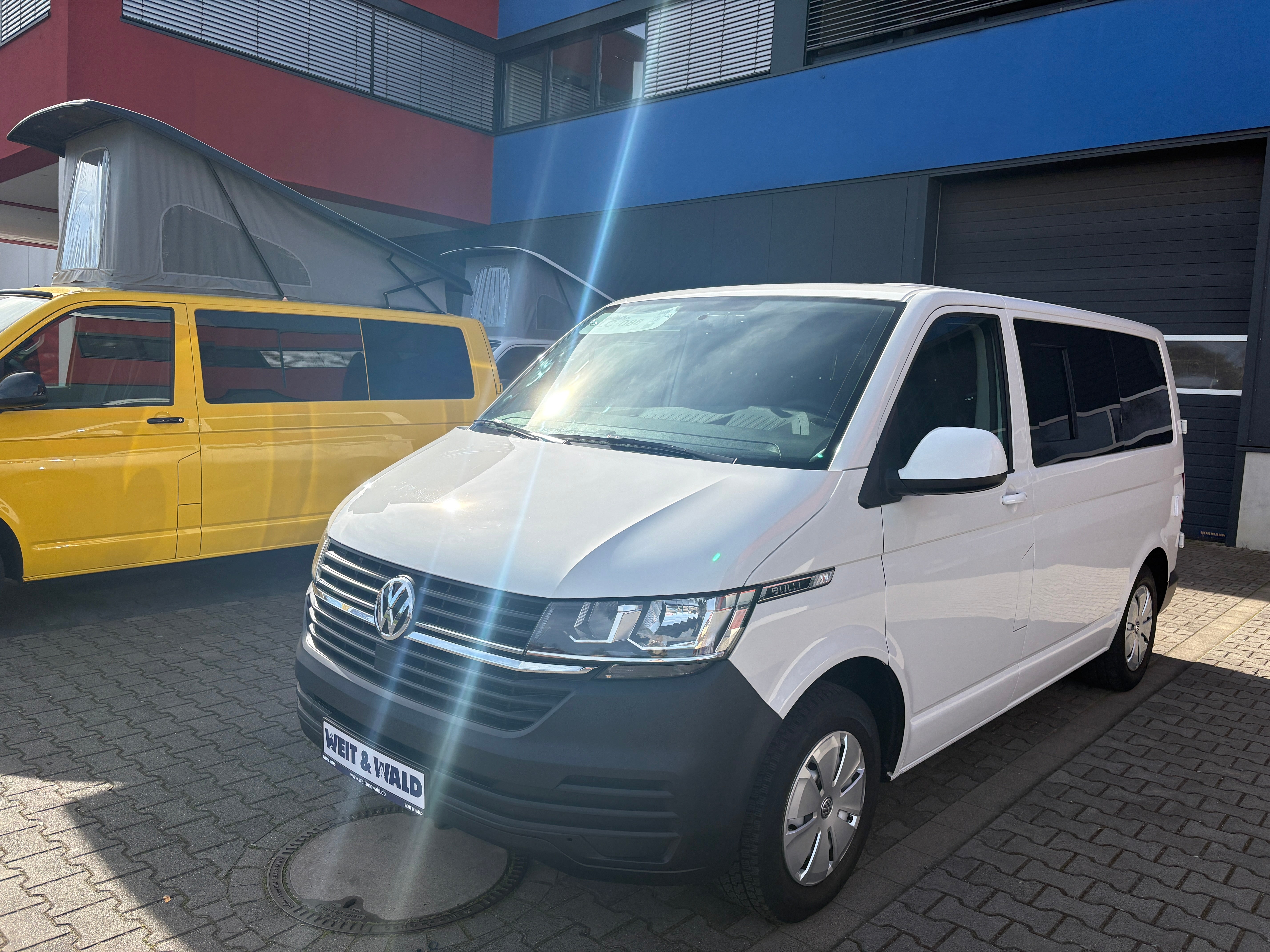 Volkswagen T6.1 Camper 2.0 TDI, 110 PS, Weiß | VW Bulli Wohmobil Campervan | KM-Stand: 143.000 km, EZ: 10.2020, Foto 14 | Weit & Wald Mönchengladbach