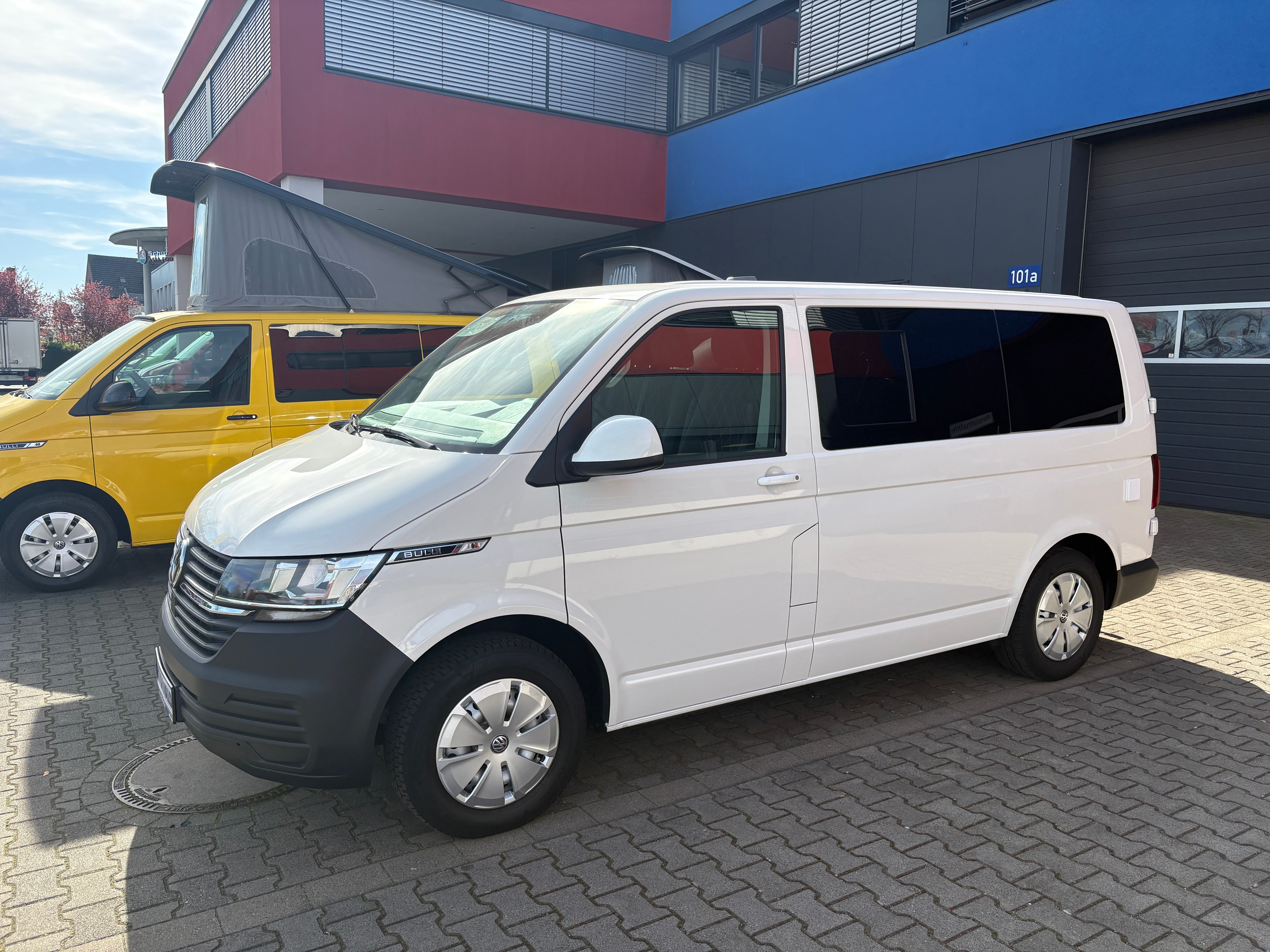 Volkswagen T6.1 Camper 2.0 TDI, 110 PS, Weiß | VW Bulli Wohmobil Campervan | KM-Stand: 143.000 km, EZ: 10.2020, Foto 18 | Weit & Wald Mönchengladbach