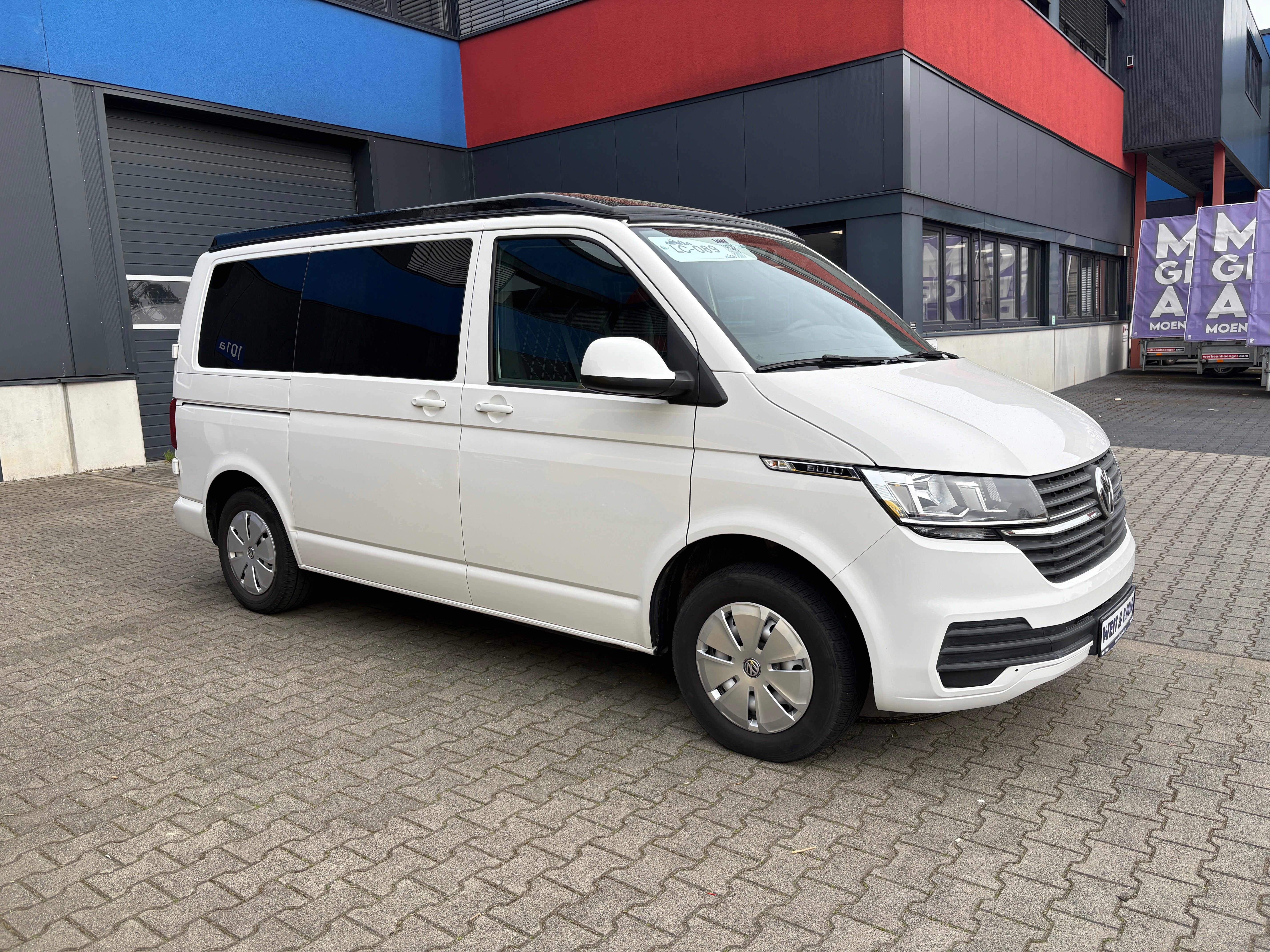 Volkswagen T6.1 Camper mit Schlafdach 2.0 TDI, 110 PS, Weiß | VW Bulli Wohmobil Campervan | KM-Stand: 80.000 km, EZ: 05.2021, Foto 34 | Weit & Wald Mönchengladbach